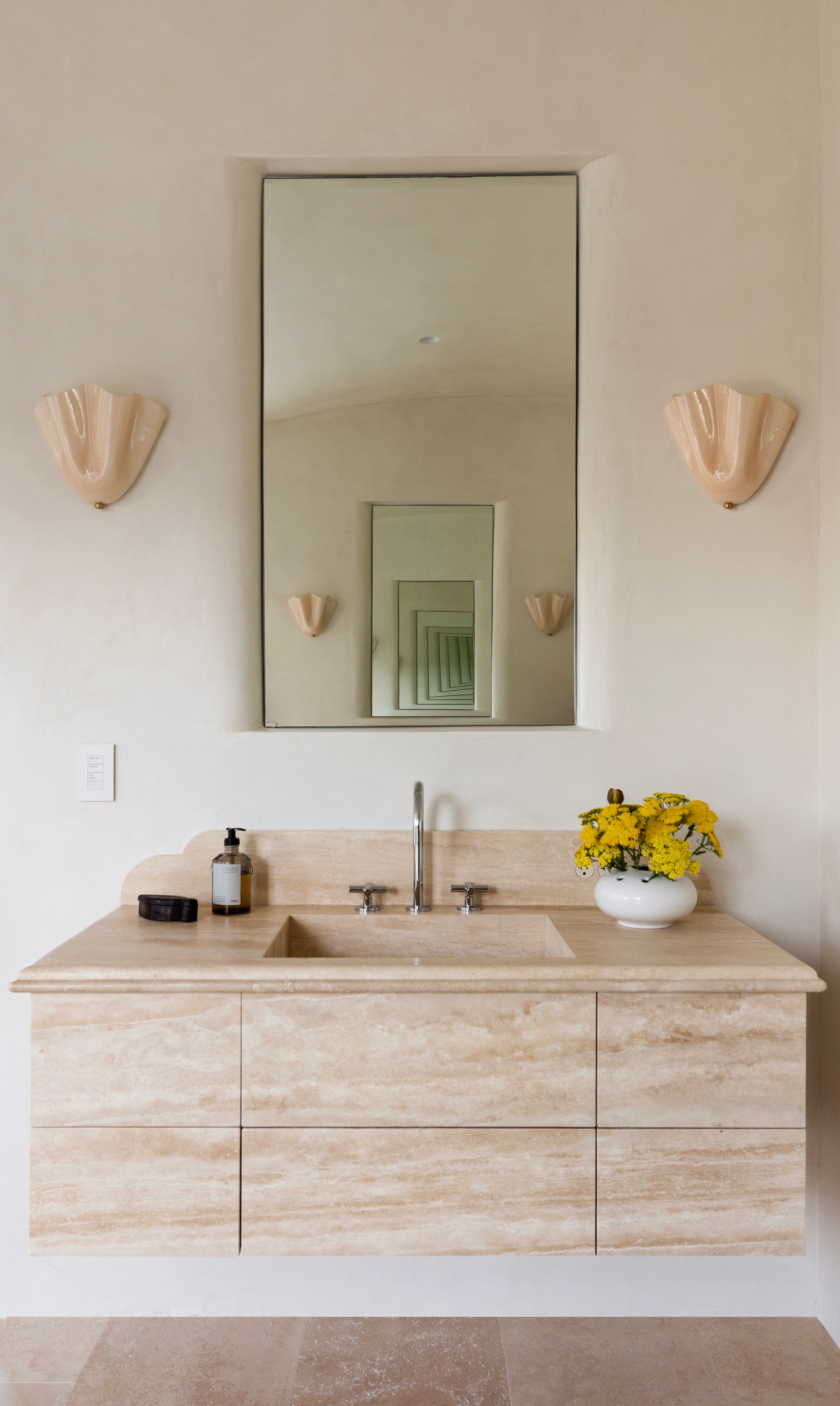 2720 Glendower Ave, Los Feliz