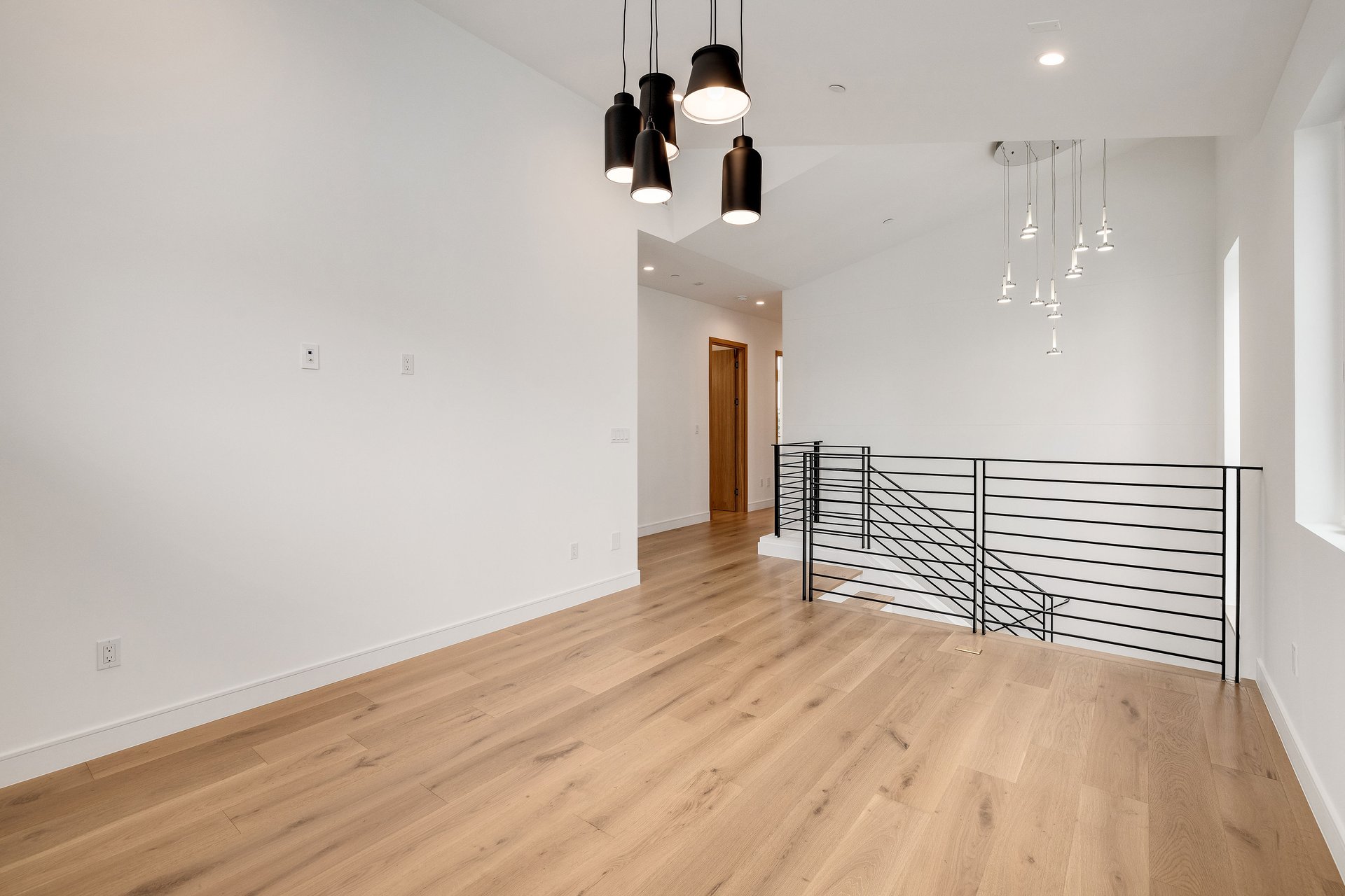 2106 Voorhees Avenue, Unit B