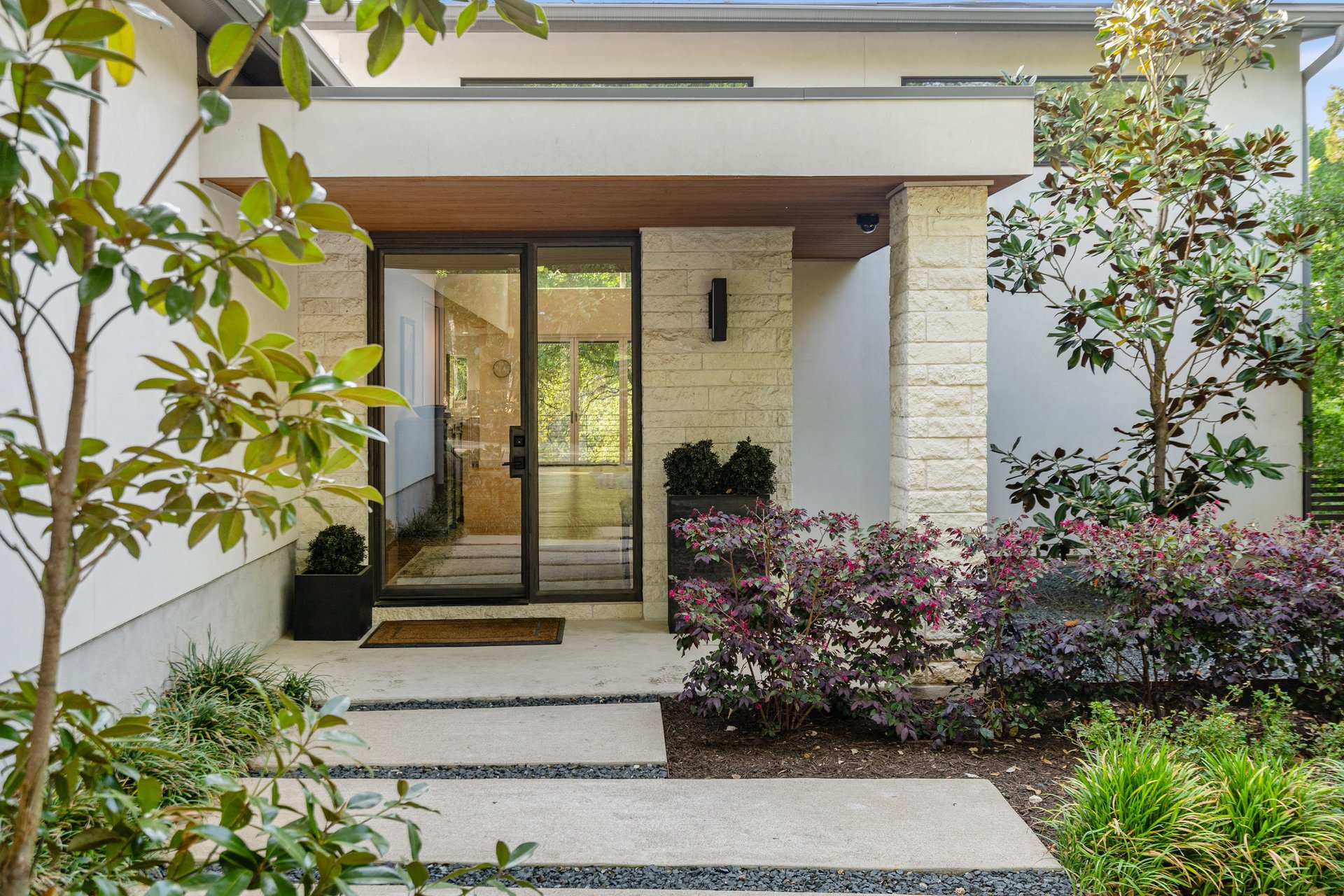 Modern Luxury Meets Natural Serenity