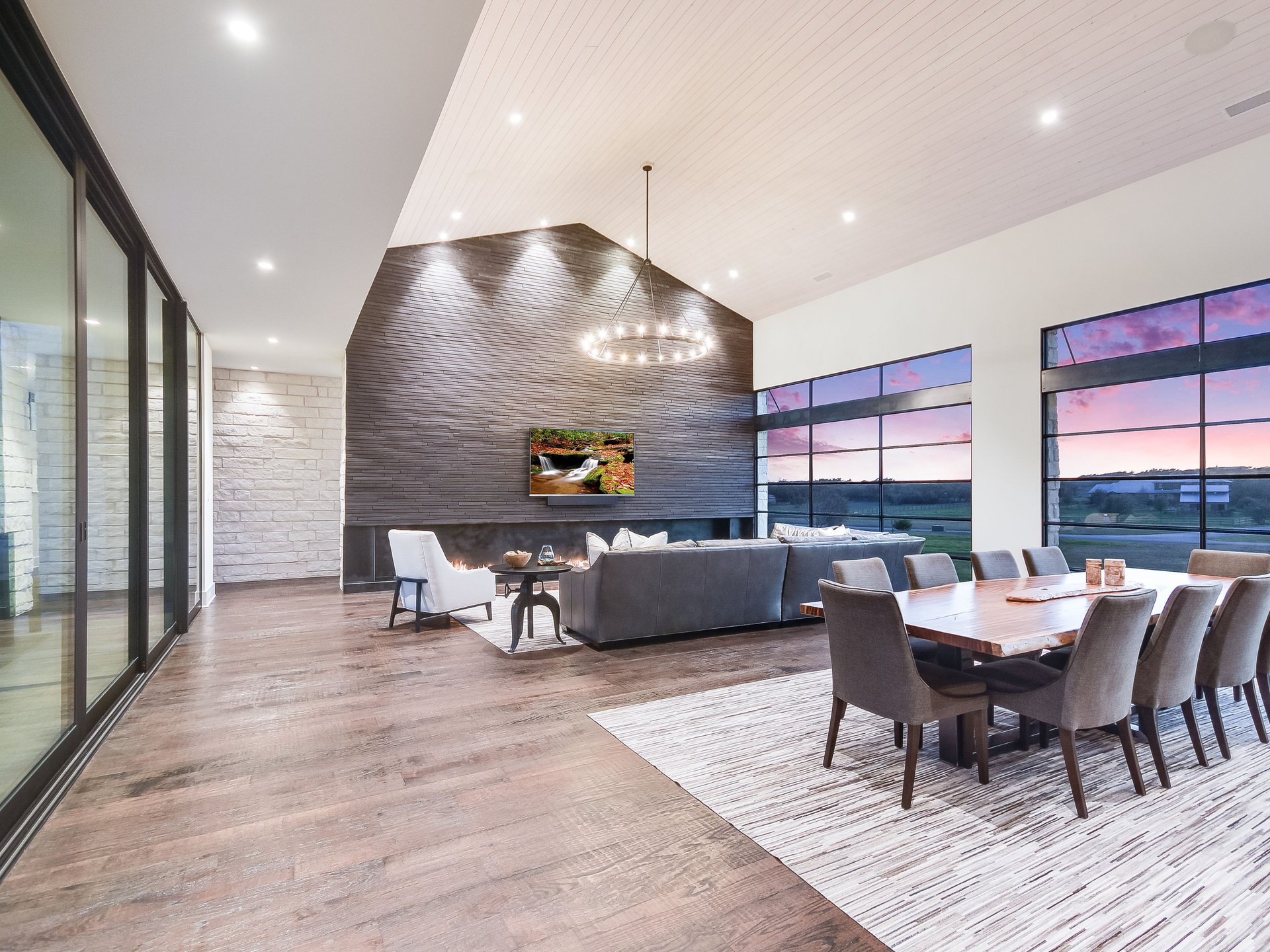 Luxury Modern Farmhouse