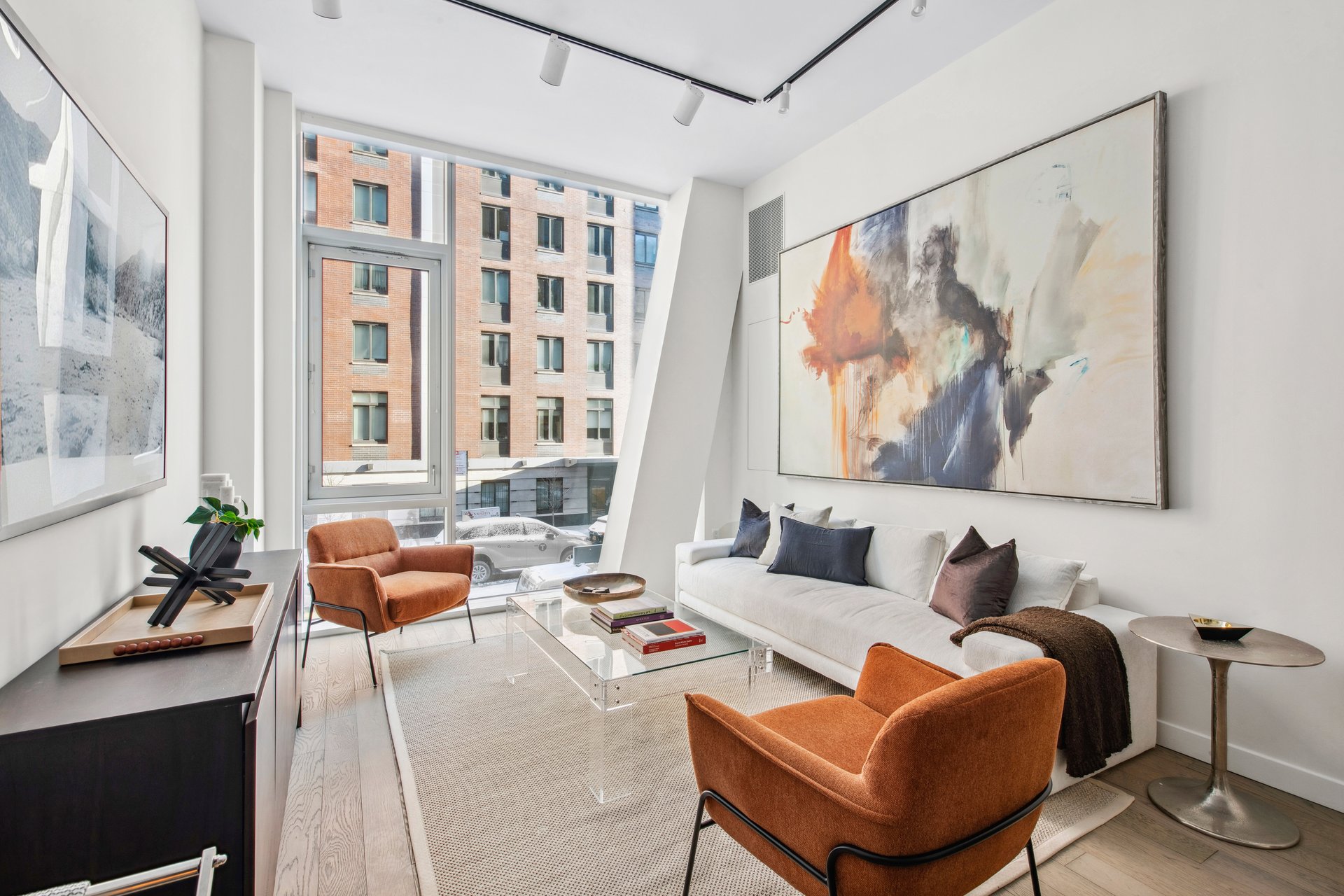 505-513 West 43rd Street 2B