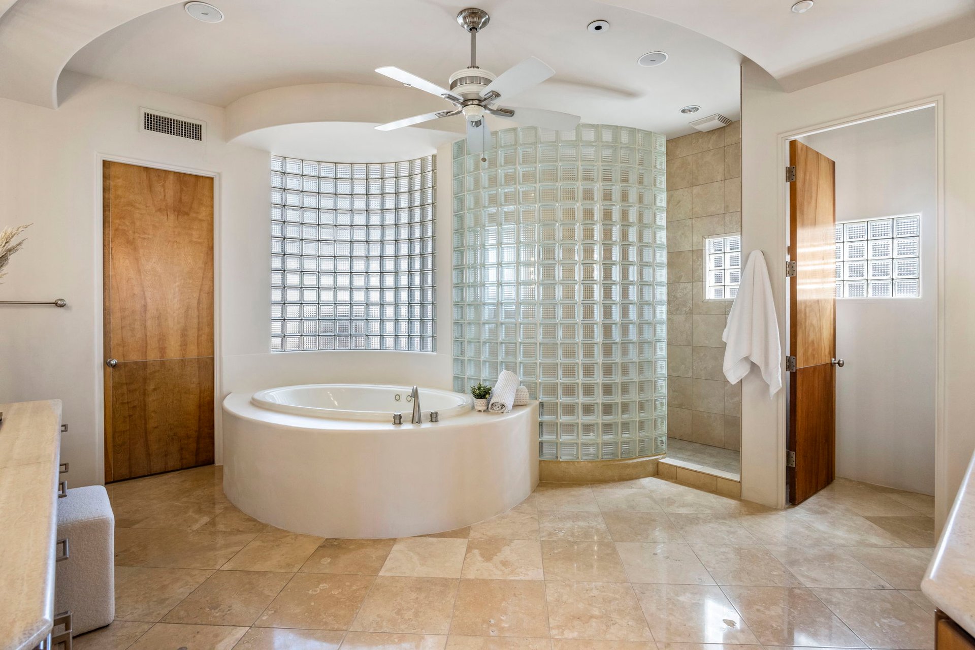 11087 E Harris Hawk Trail