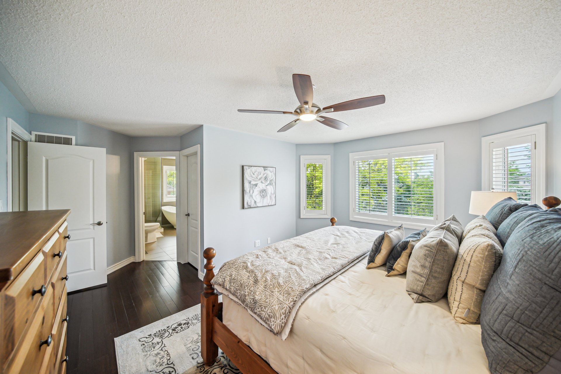 Fully Renovated Turnkey Home in West Oak Trails 