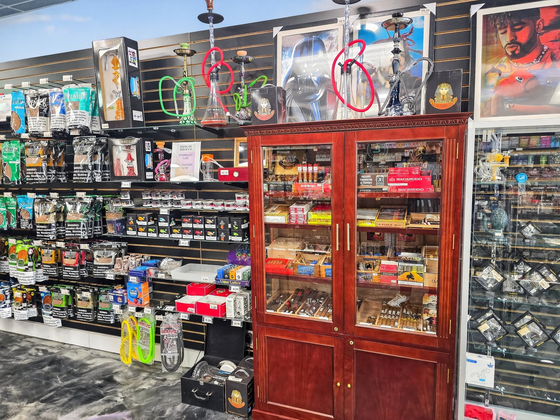 Geneva Smoke Shop 