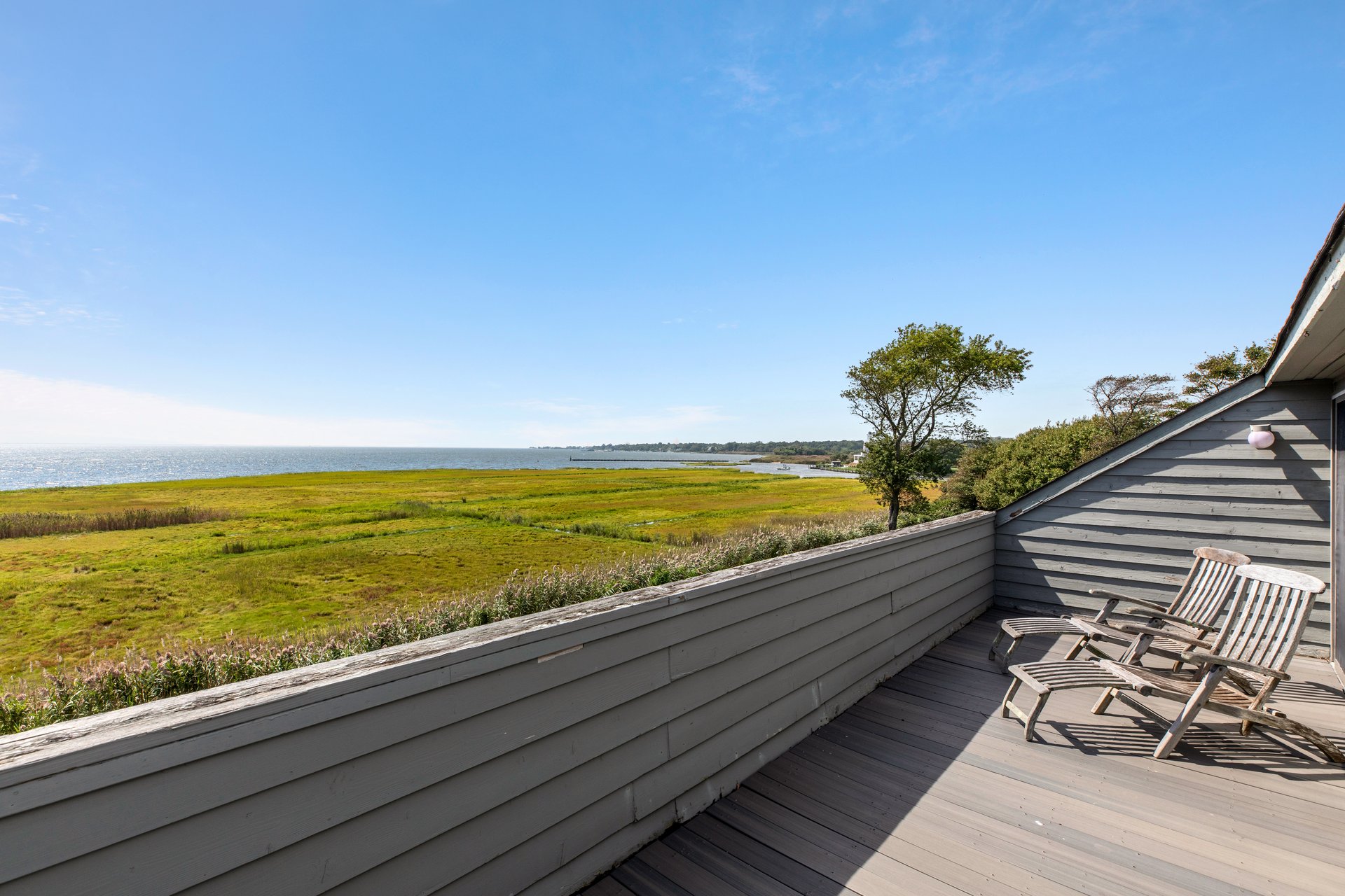 Bayward: The Hamlet’s Most Remarkable Water Views