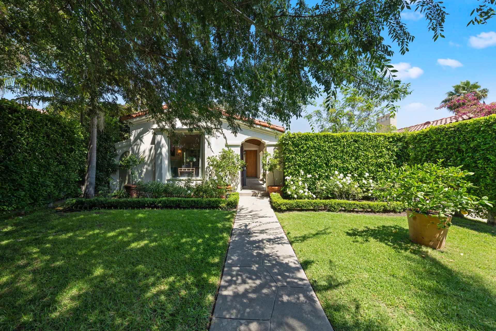 926 S Highland Ave, Mid-Wilshire