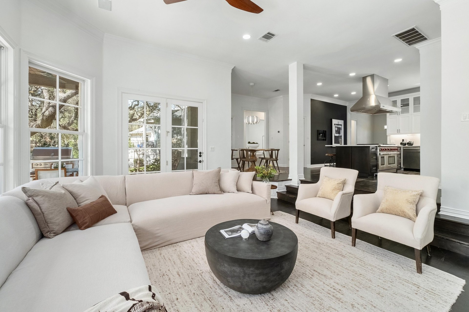 2900 Meandering River Court
