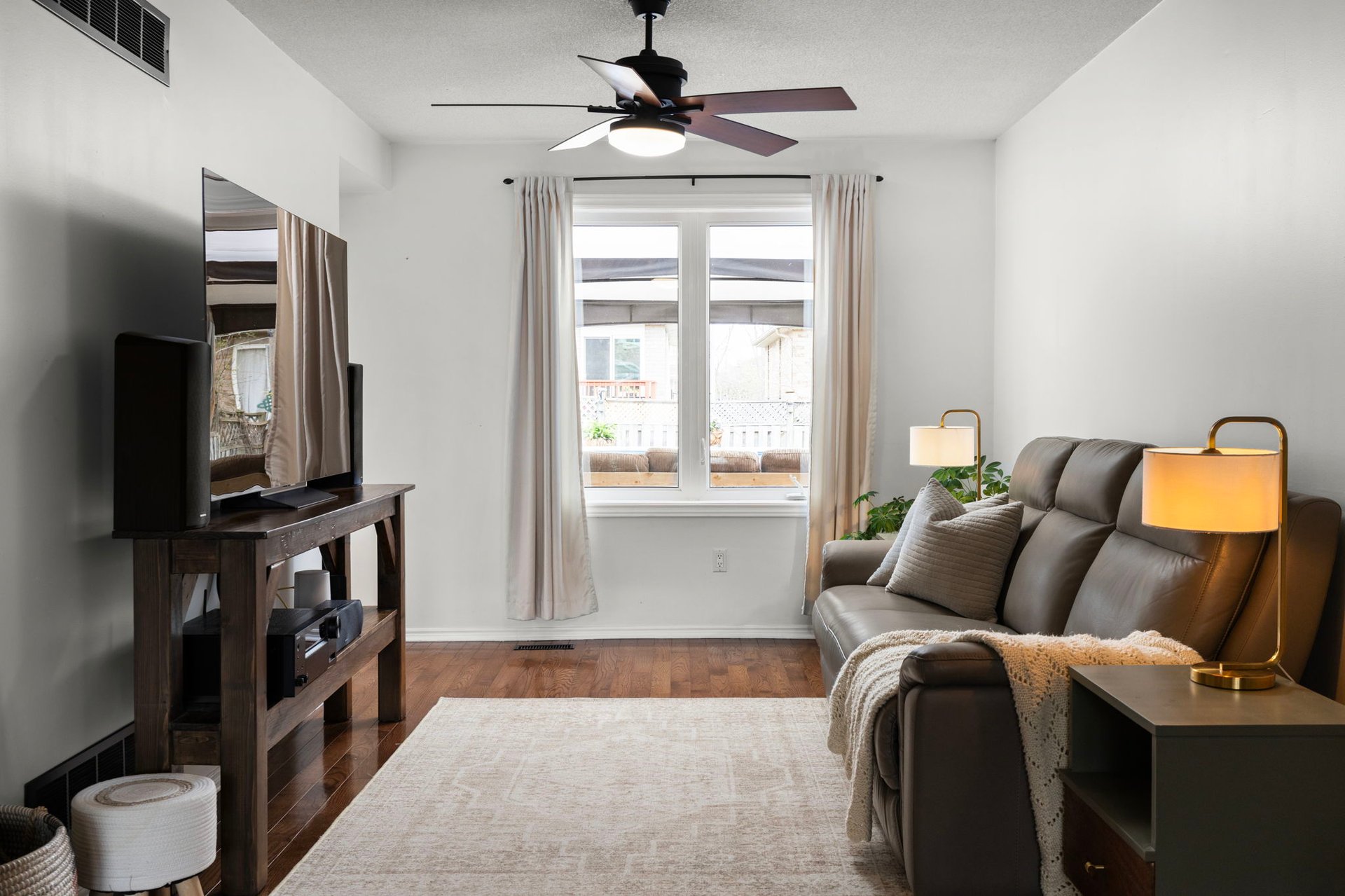 255 Hickling Trail, Barrie