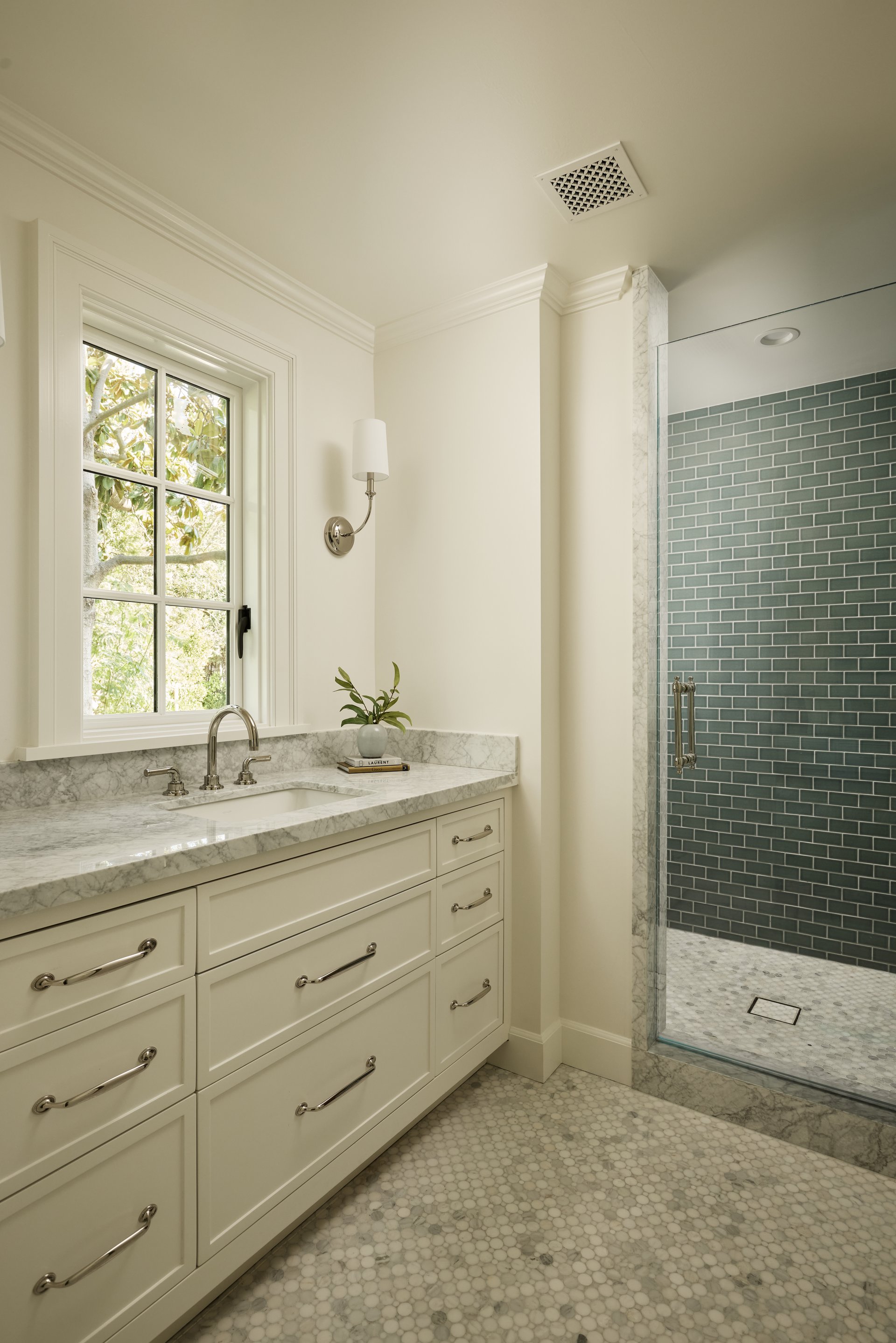31 Oakmont Dr, Brentwood
