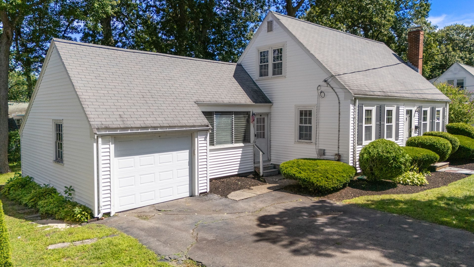 66 Plymouth Ave