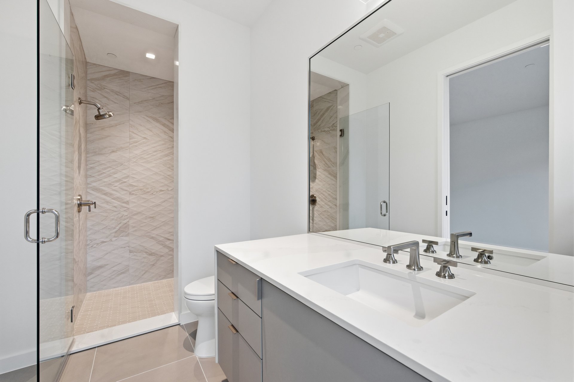 1006 Baylor Street #402