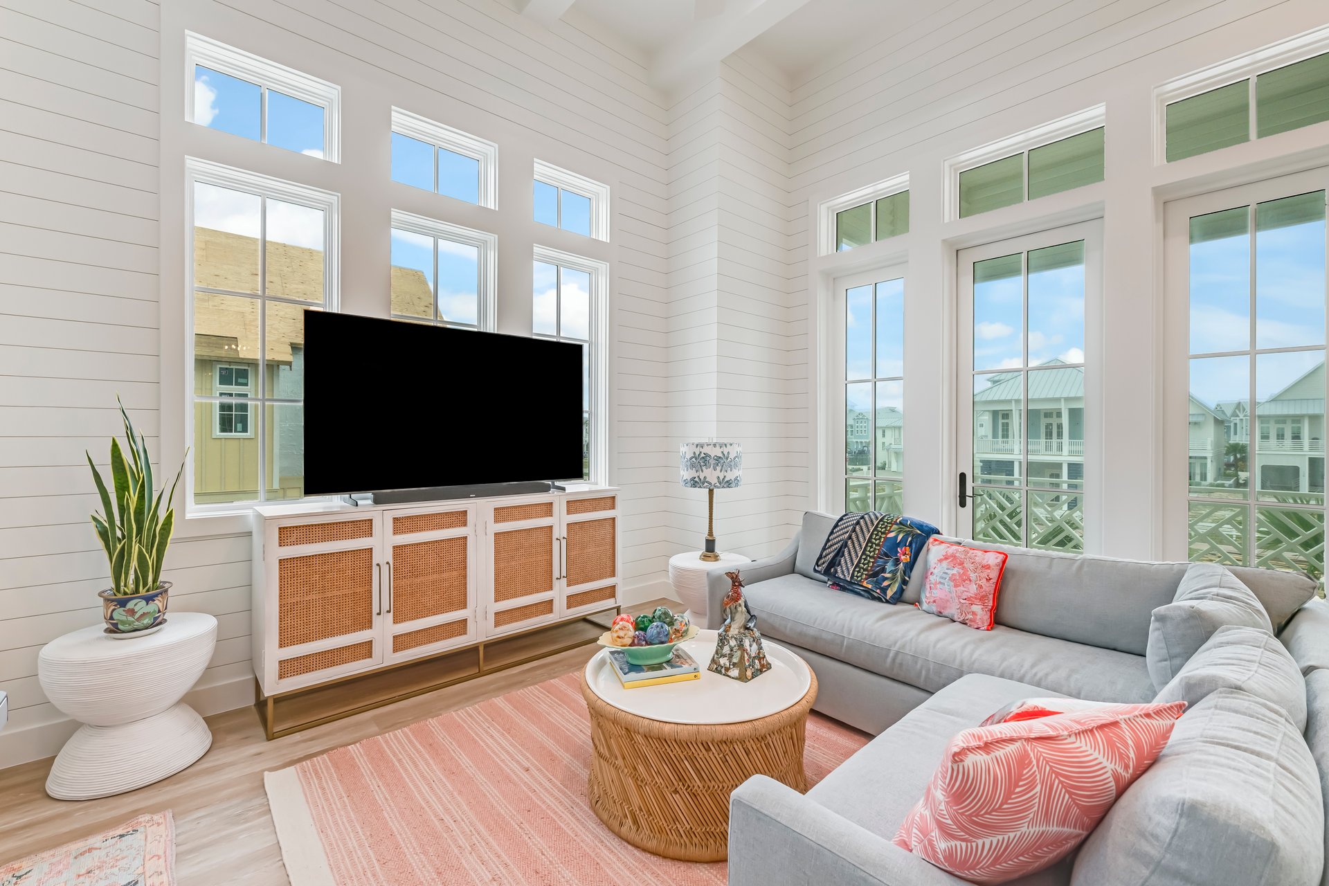 Dewdrop Street, 6110 Sq. Ft.