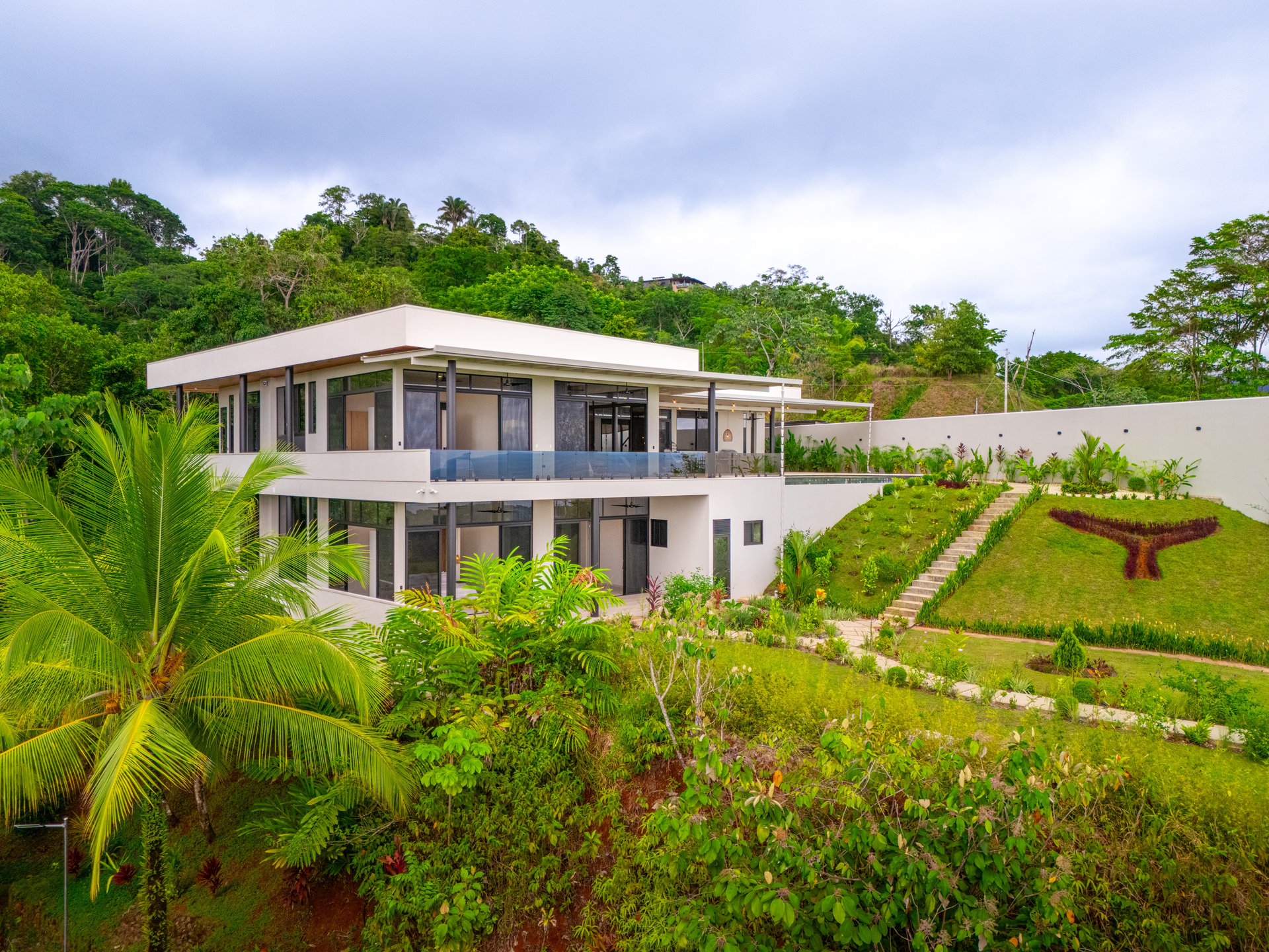 Lion's Gate Sunset Estate