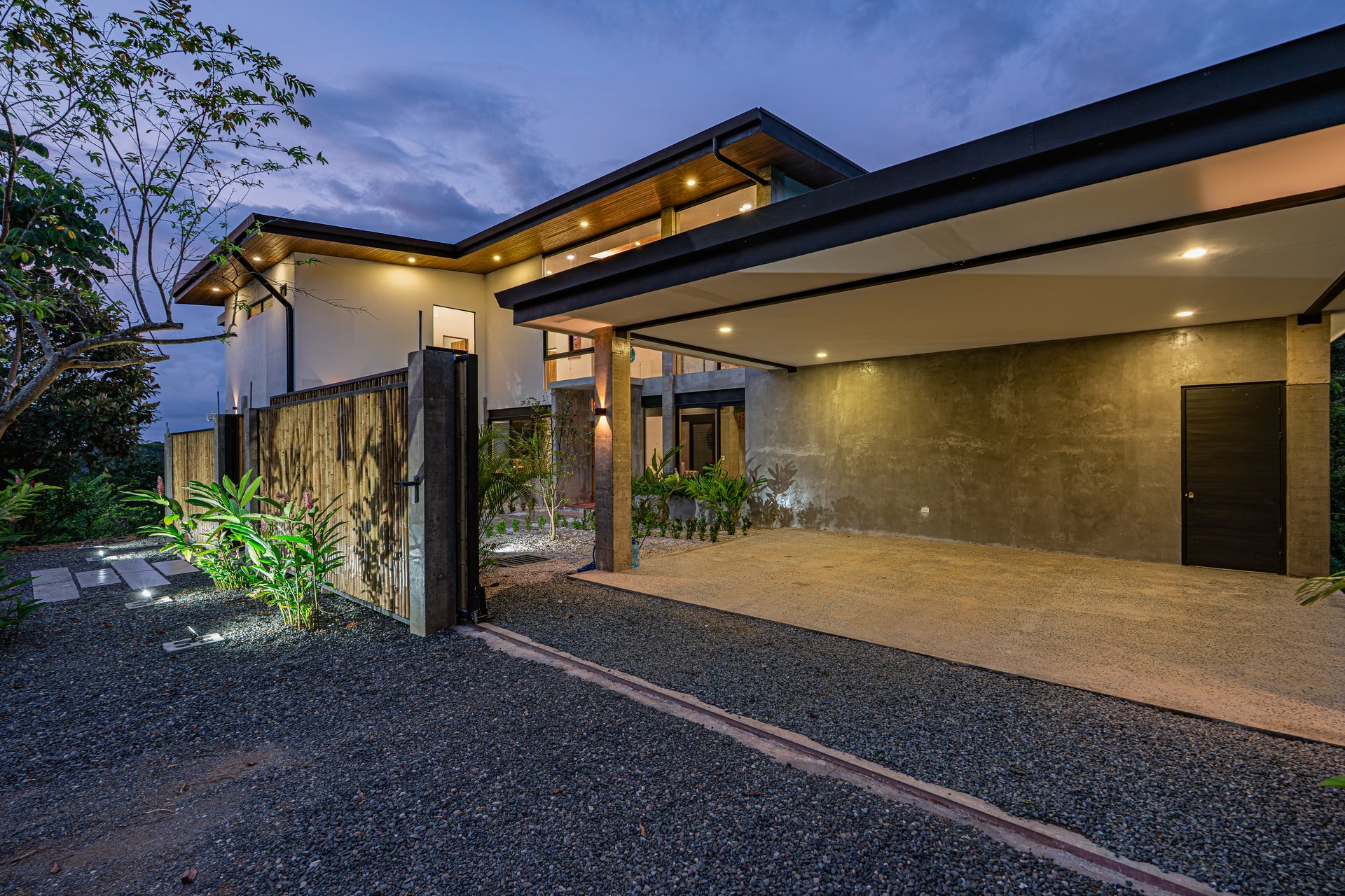Luxury Modern House with Breathtaking Ocean Views in Las Brisas, Uvita
