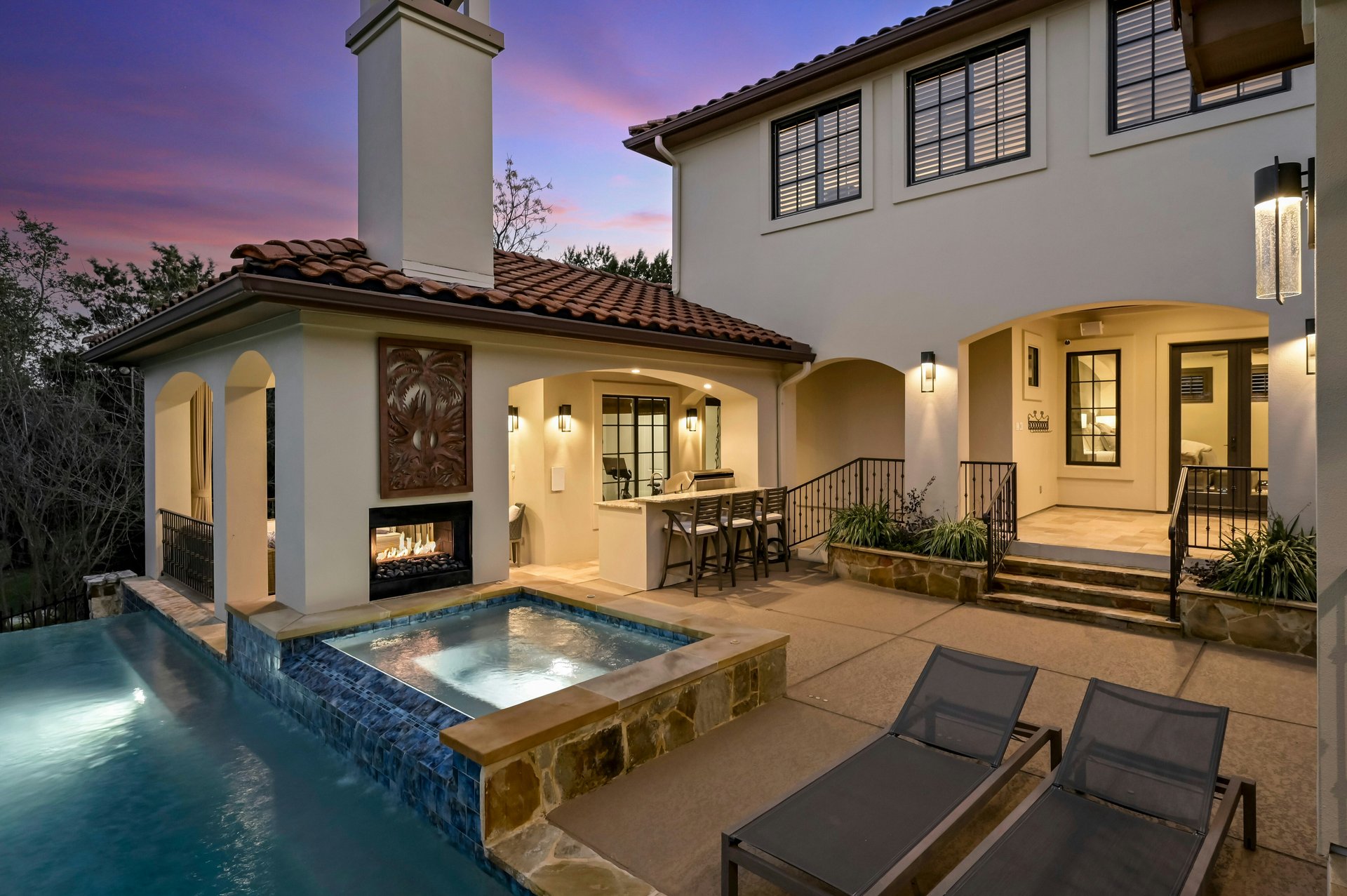 10213 Amwell Cove