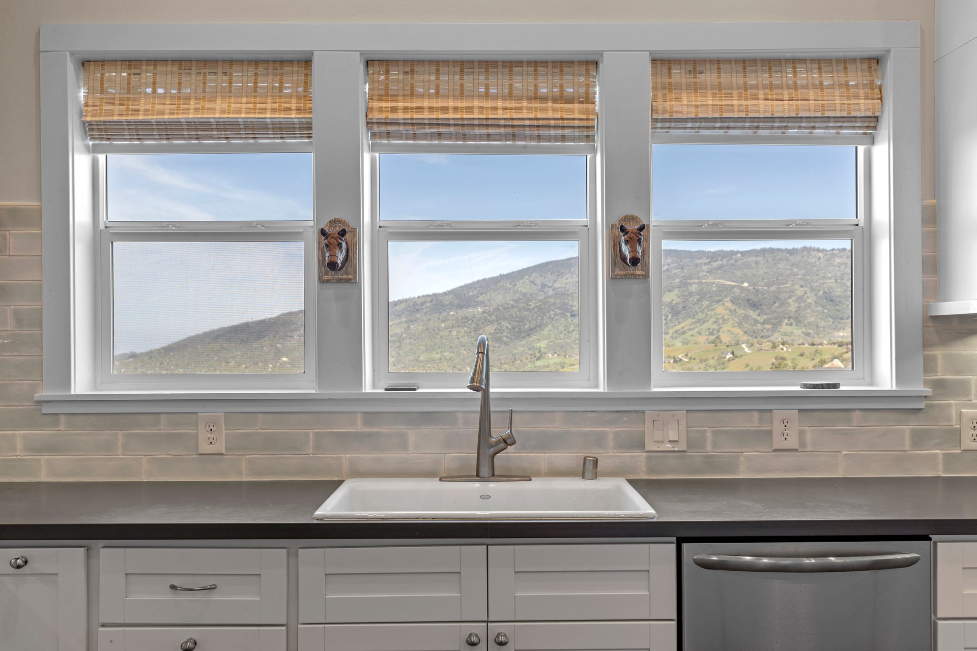 26501 Skyline Dr, Tehachapi, CA 93561 | Craftsman Home for Sale in Bear Valley Springs