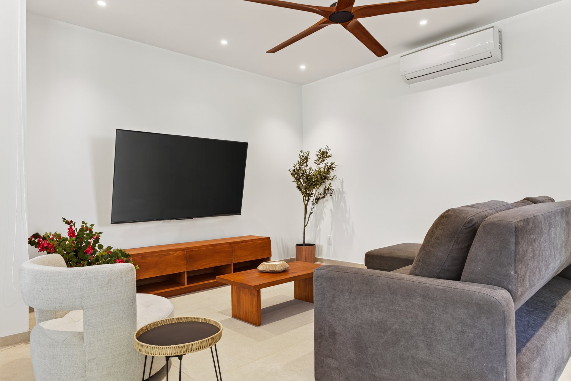 Casa Mareva | Brand-New Luxury Home Just Steps from the Beach in Playa Grande