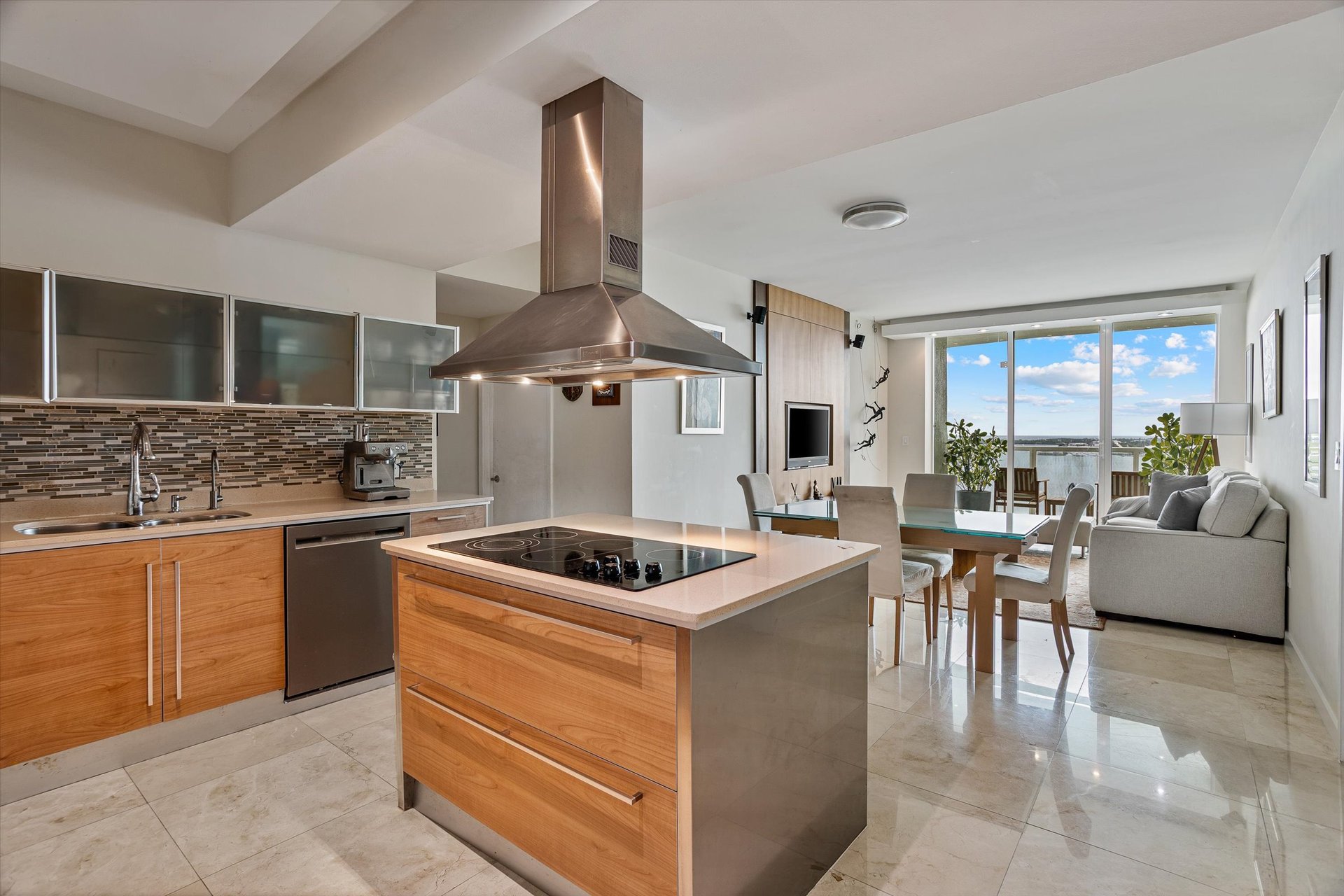 Emerald at Brickell 2105