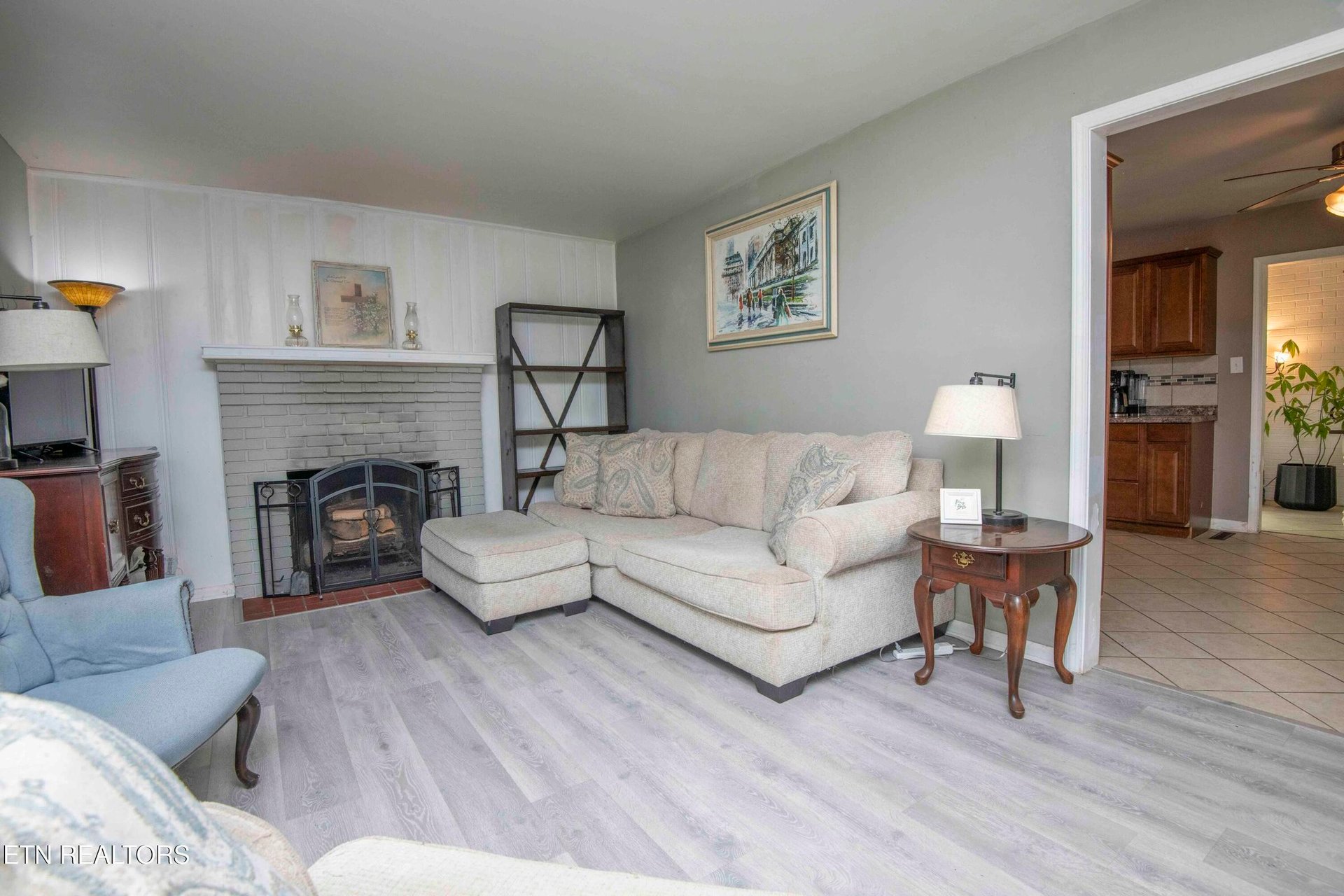 1212 Pilleaux Dr