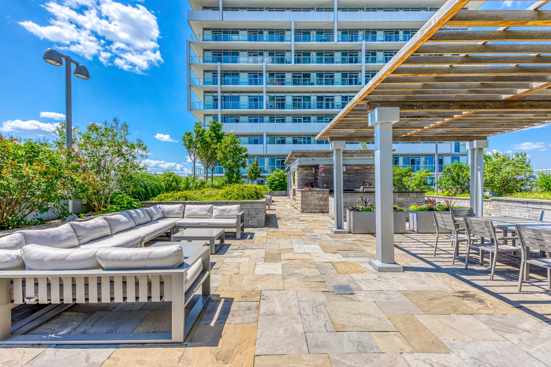 65 Speers Rd #205