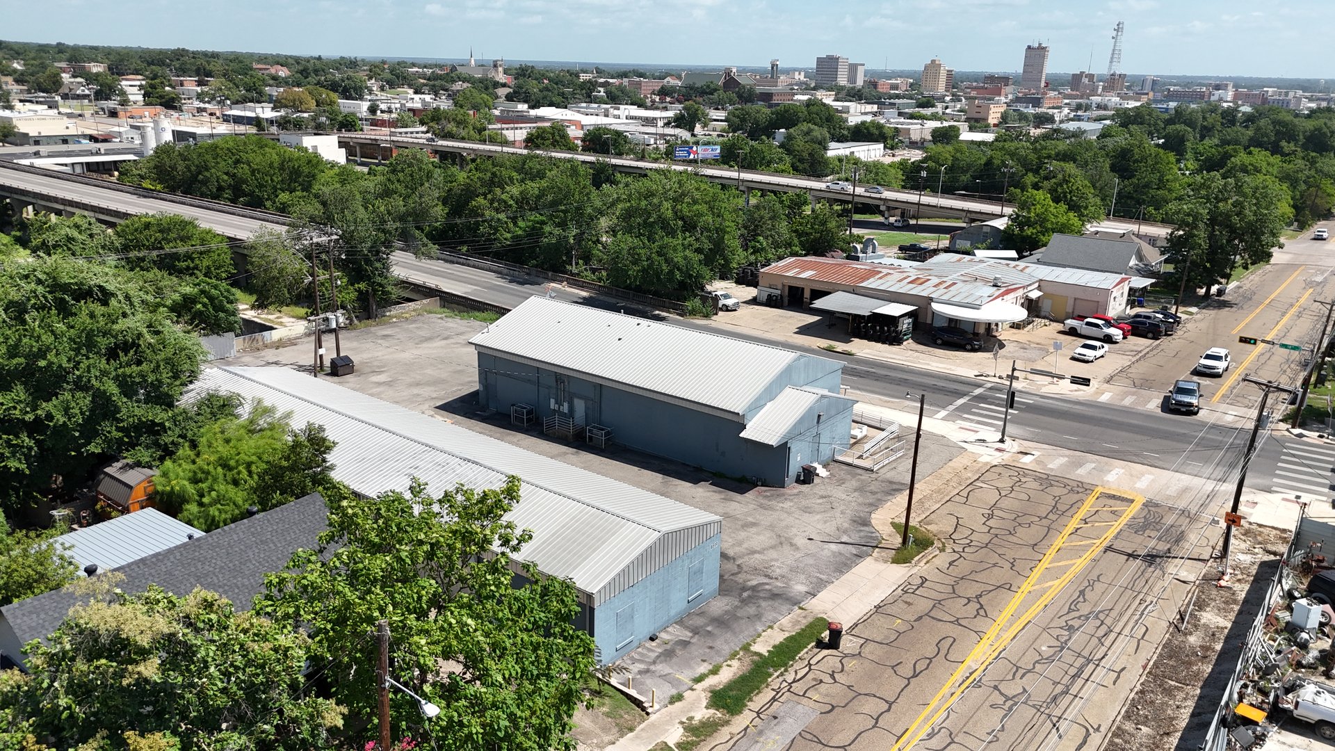 1811 Webster Ave & 423 S 18th St