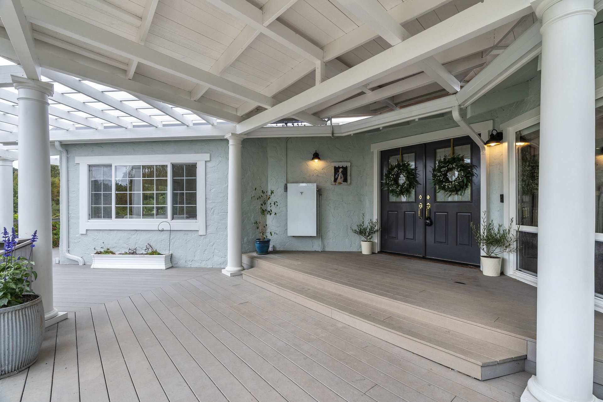 3999 Cherryvale Avenue | Soquel, California