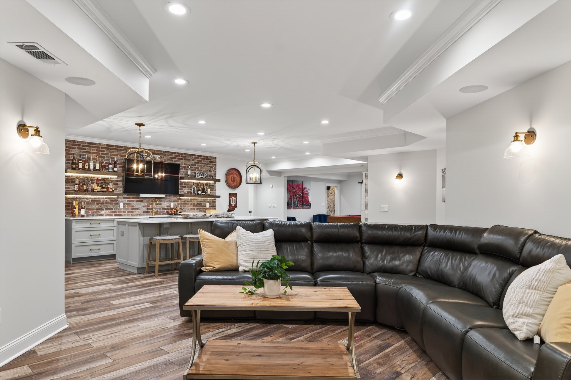 16555 Quayside Drive