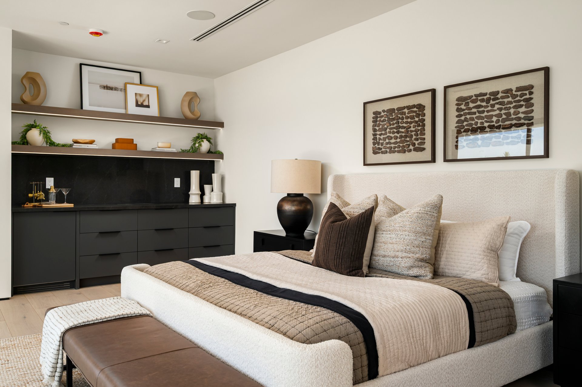 7780 E Vaquero Dr