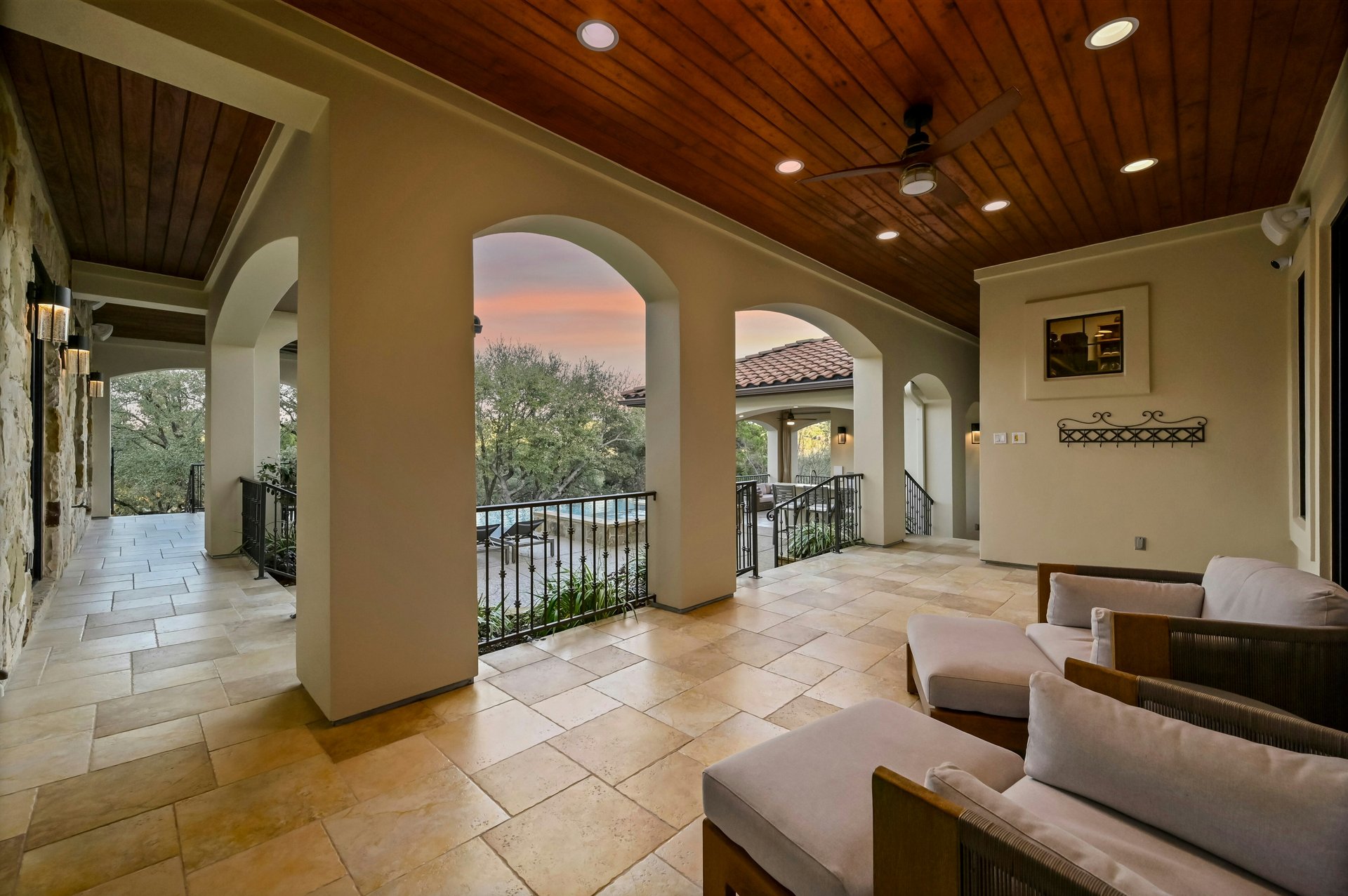 10213 Amwell Cove