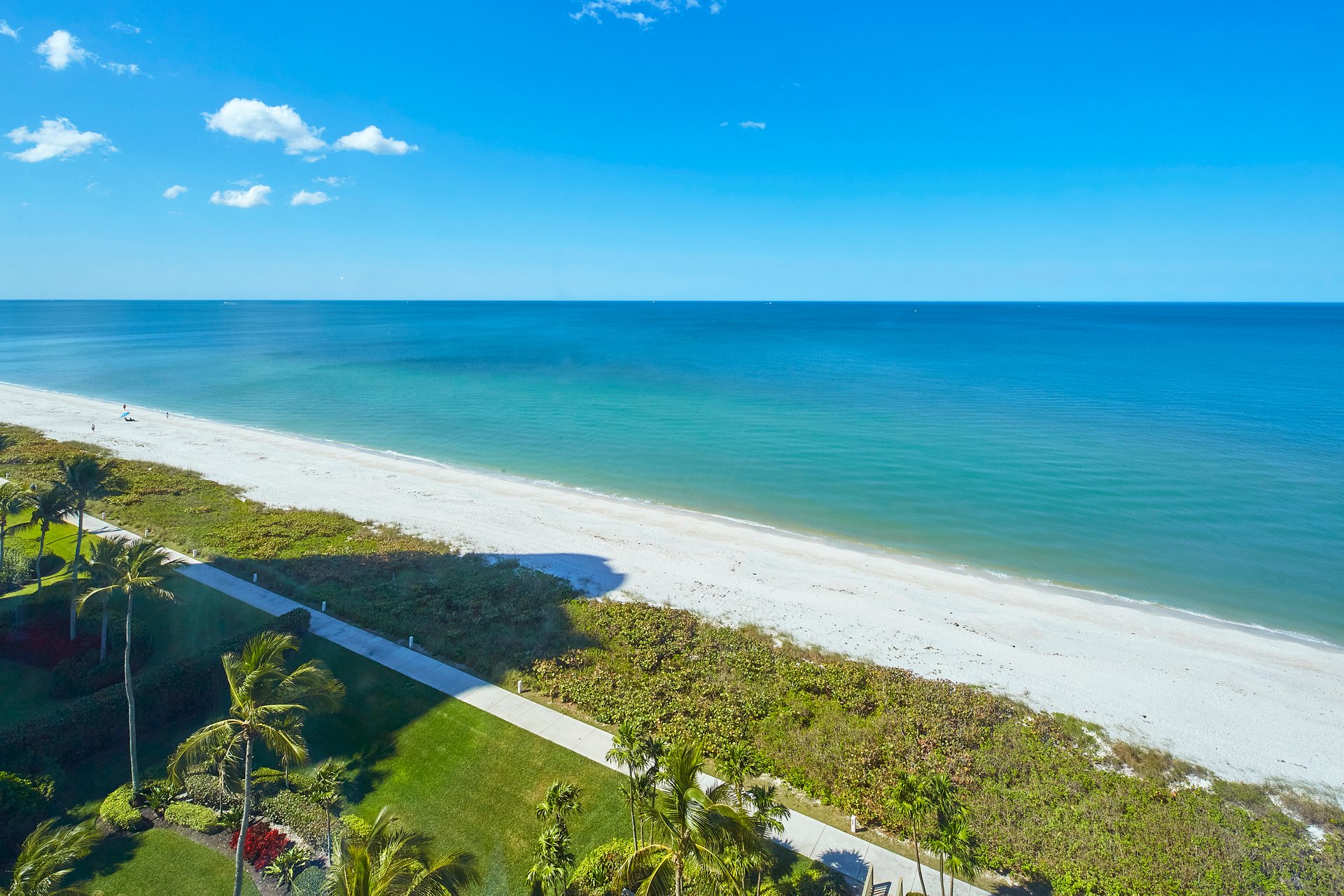 VISTAS 903 AT PARK SHORE