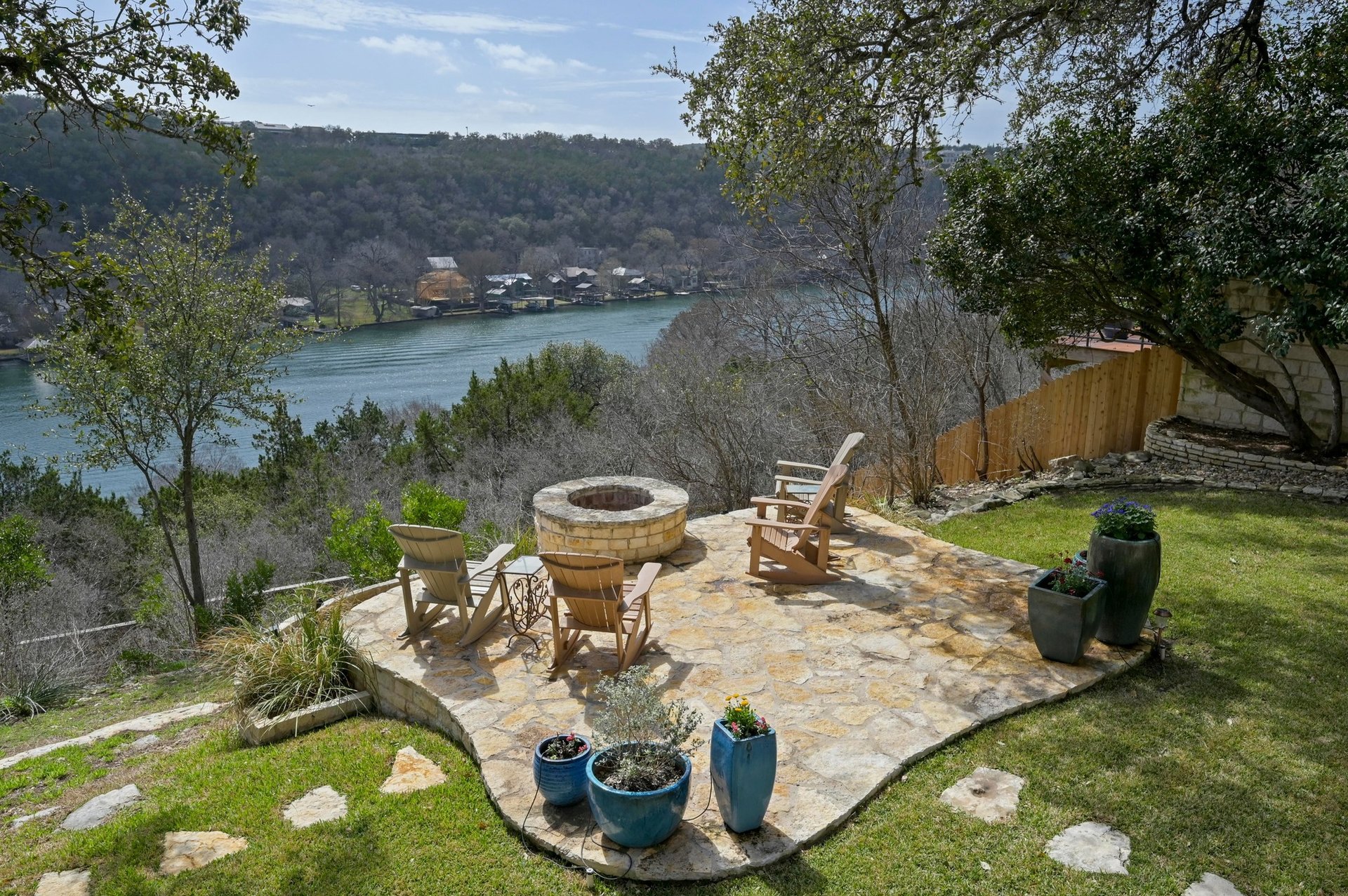 3004 Patio Circle 
