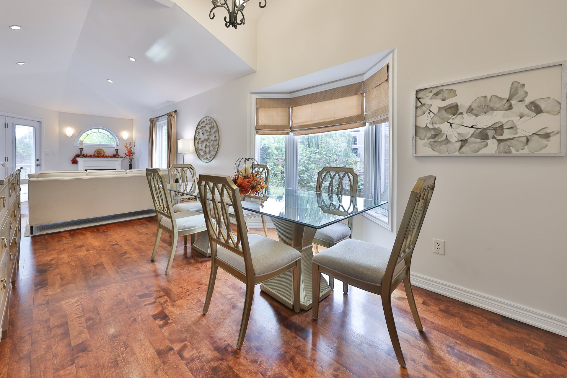 2304 Sovereign Street, Oakville