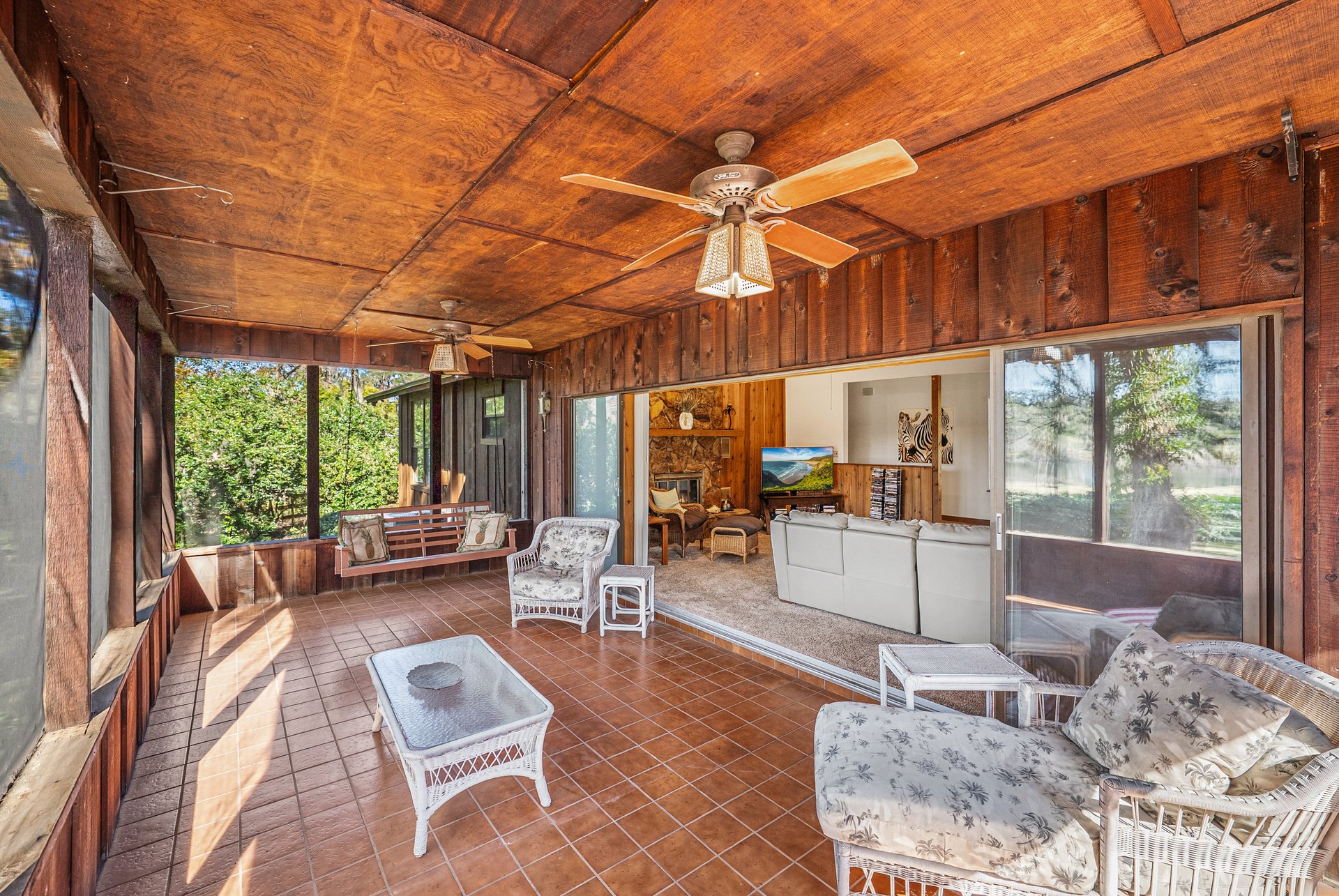11045 FORT KING RD