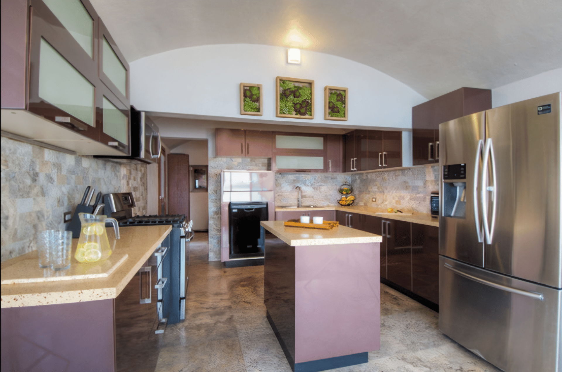 1026 Villa Alicia