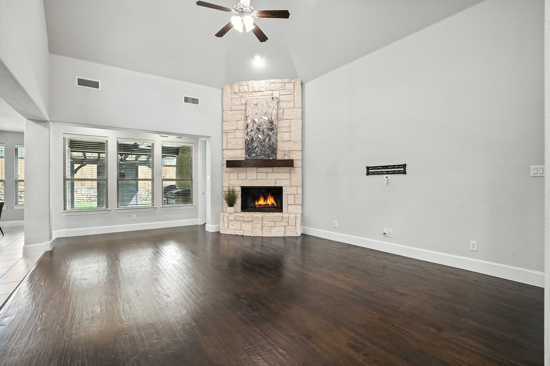 1321 Verbena Ln,  Lantana