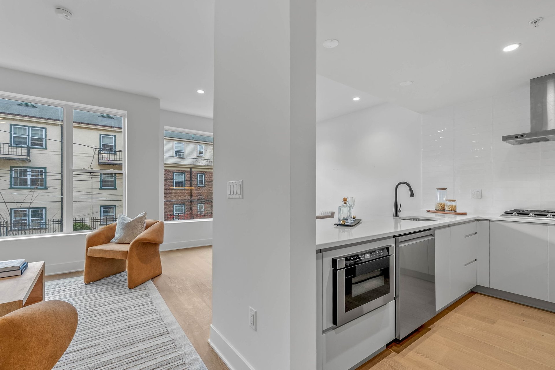 635 N 7th St #B1B, Philadelphia, PA 19123