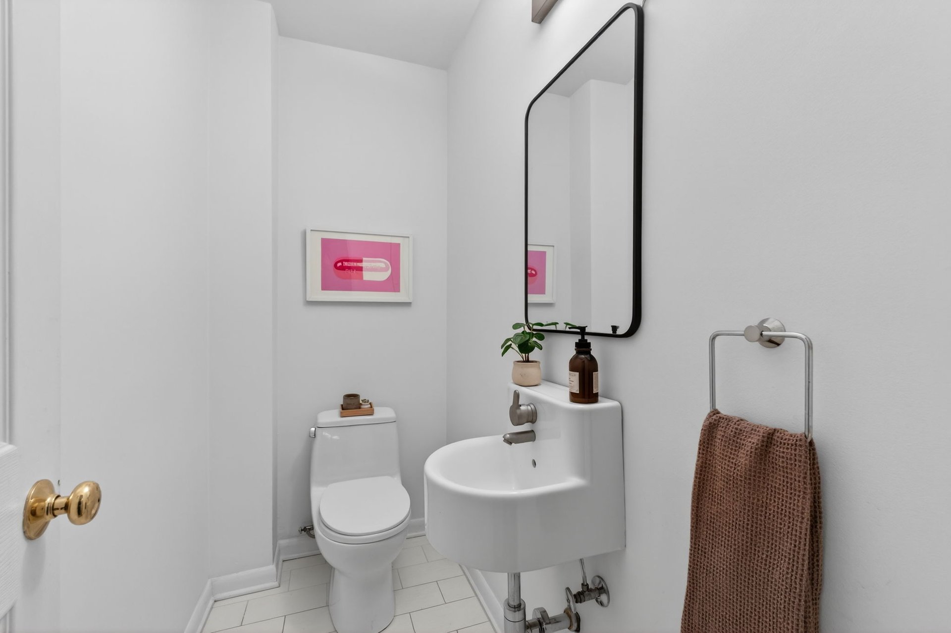 3646 Alton Pl NW - North Cleveland Park