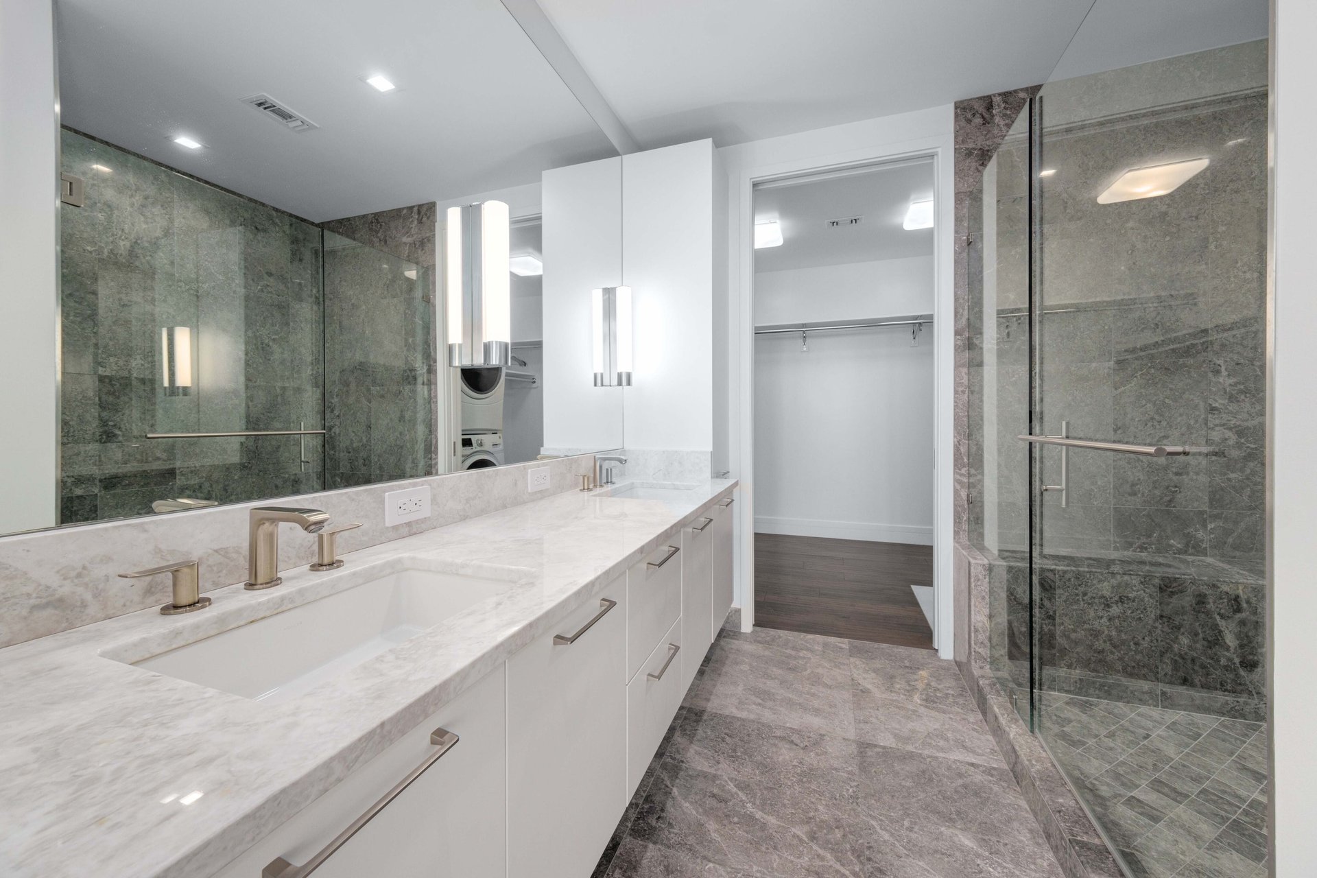 501 West Ave #2302