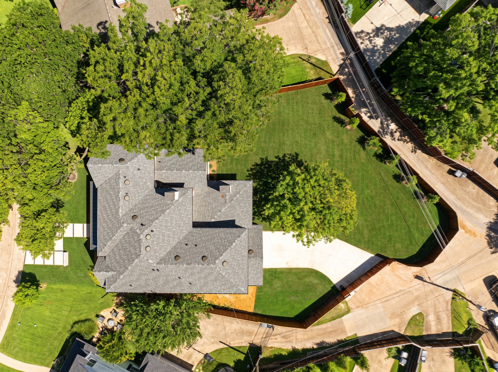 9410 Gatetrail Drive