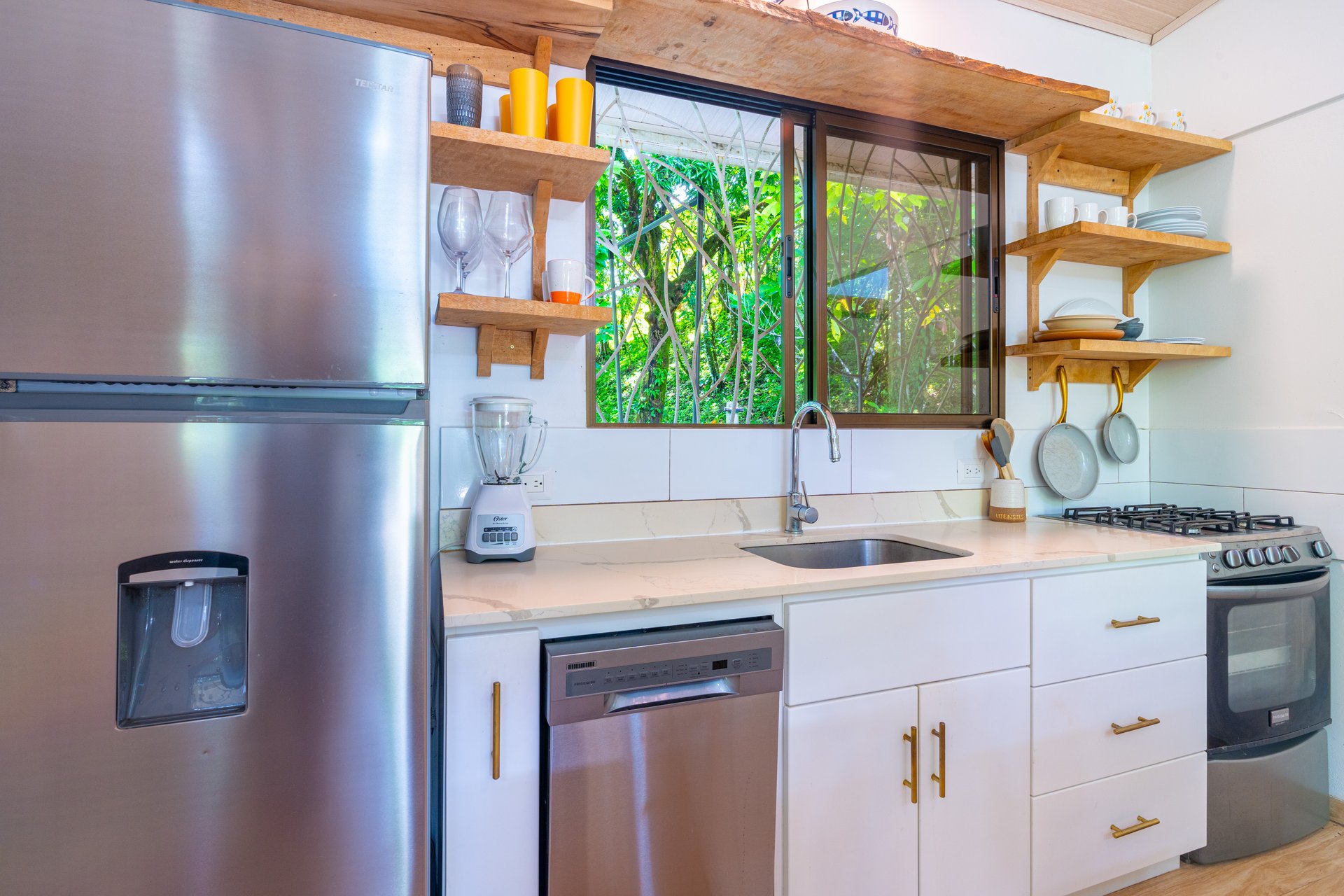 Tropical Modern Casita on ½ Acre / Saltwater Pool / Expansion Potential