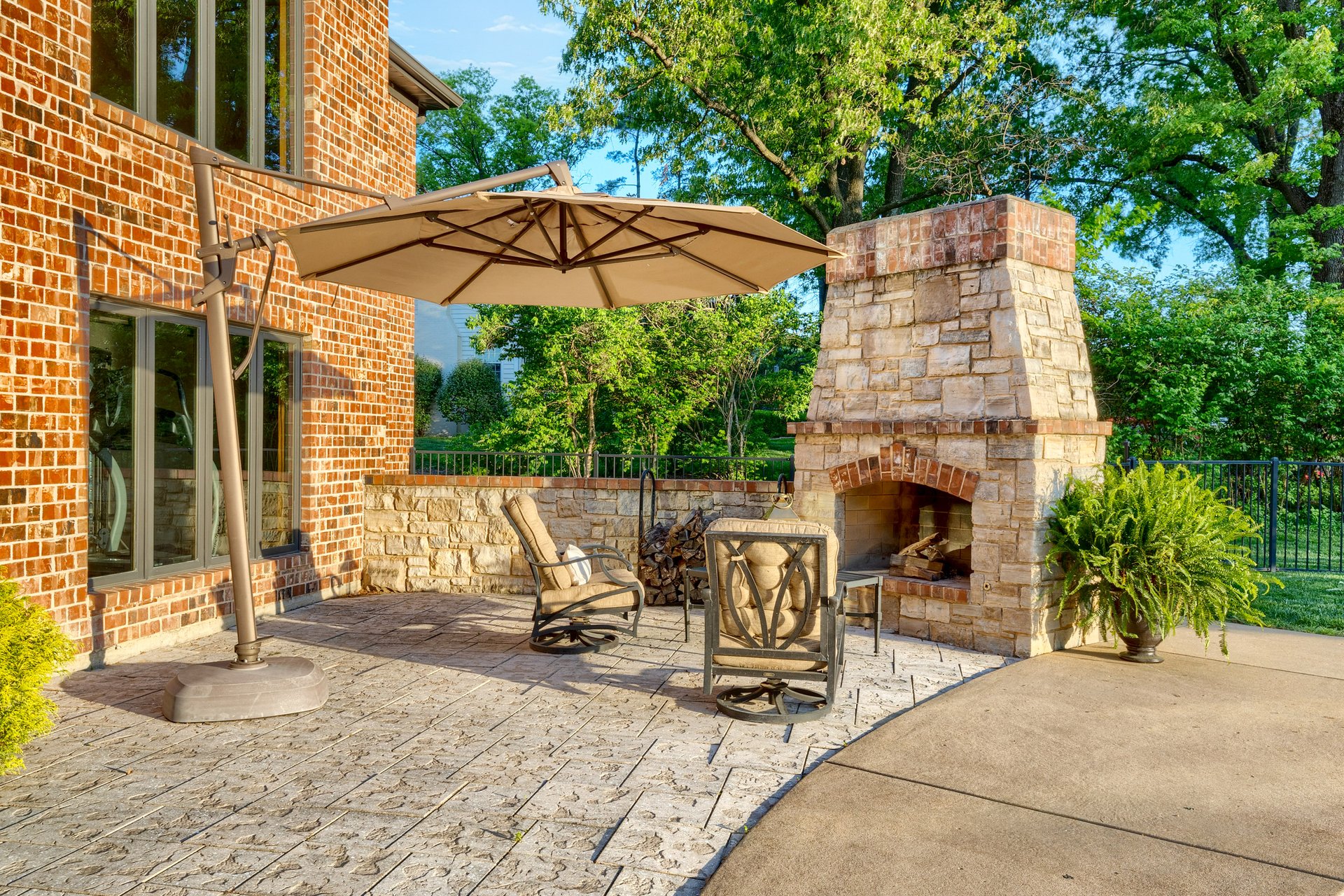 1015 Claymark Drive