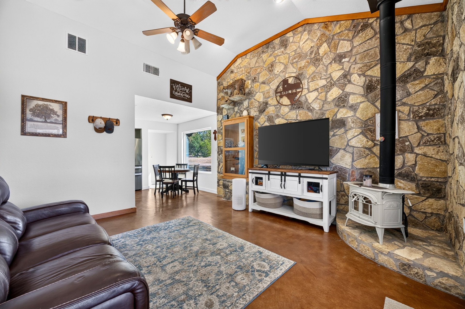 7328 FM 205 Bluff Dale