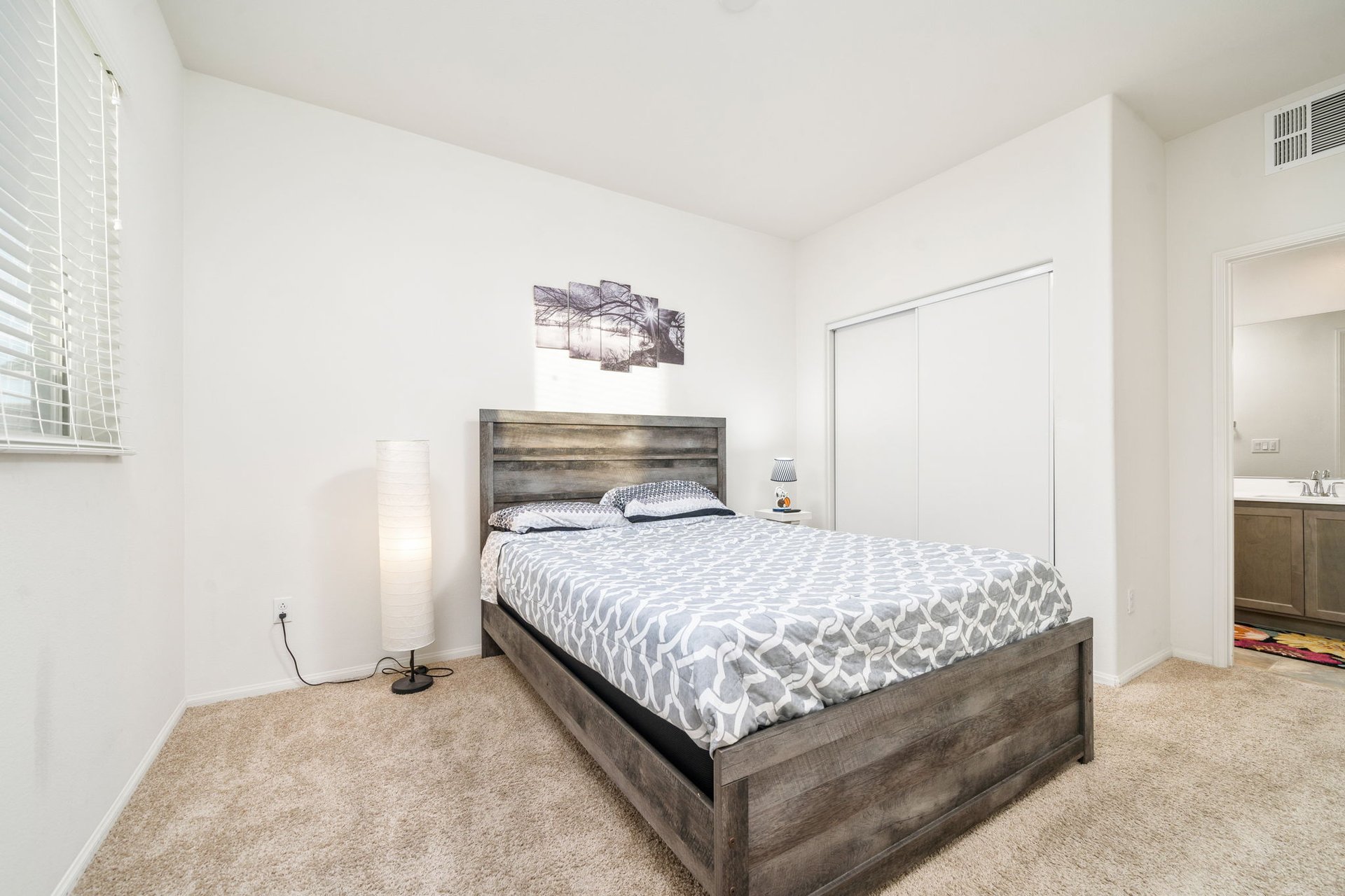 13946 Camino Cinco