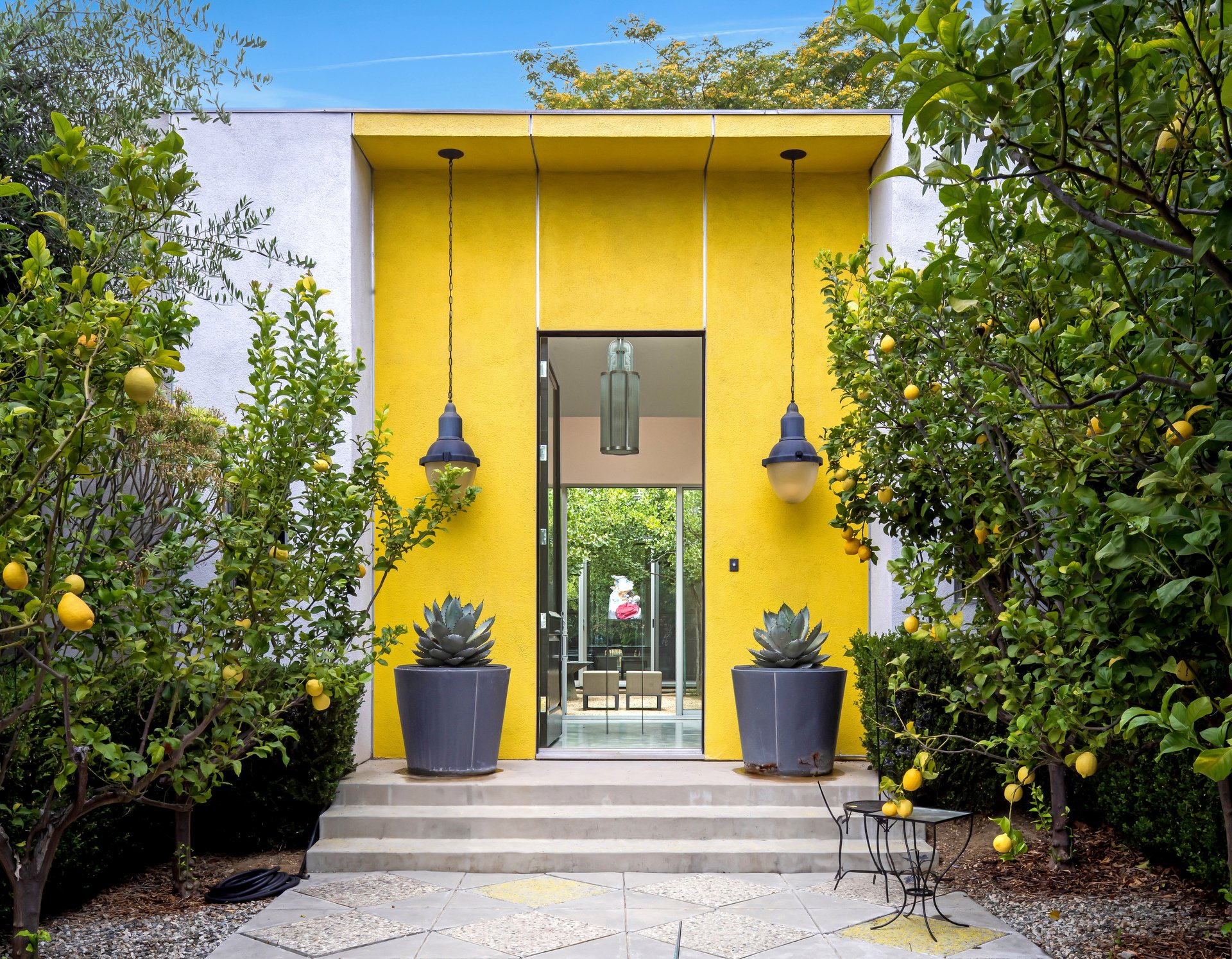 4027 Paige St, Montecito Heights