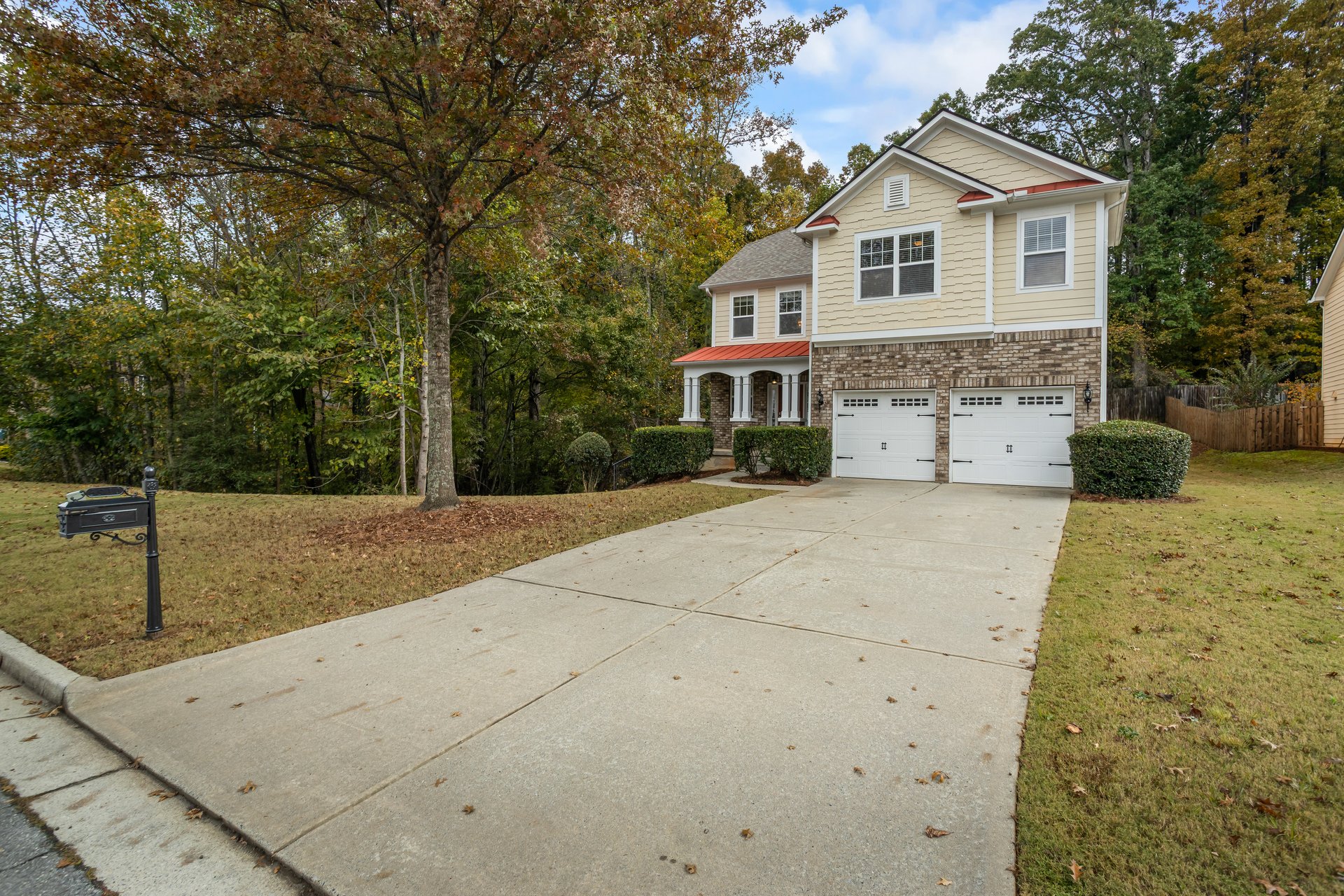 3910 Dalwood Drive