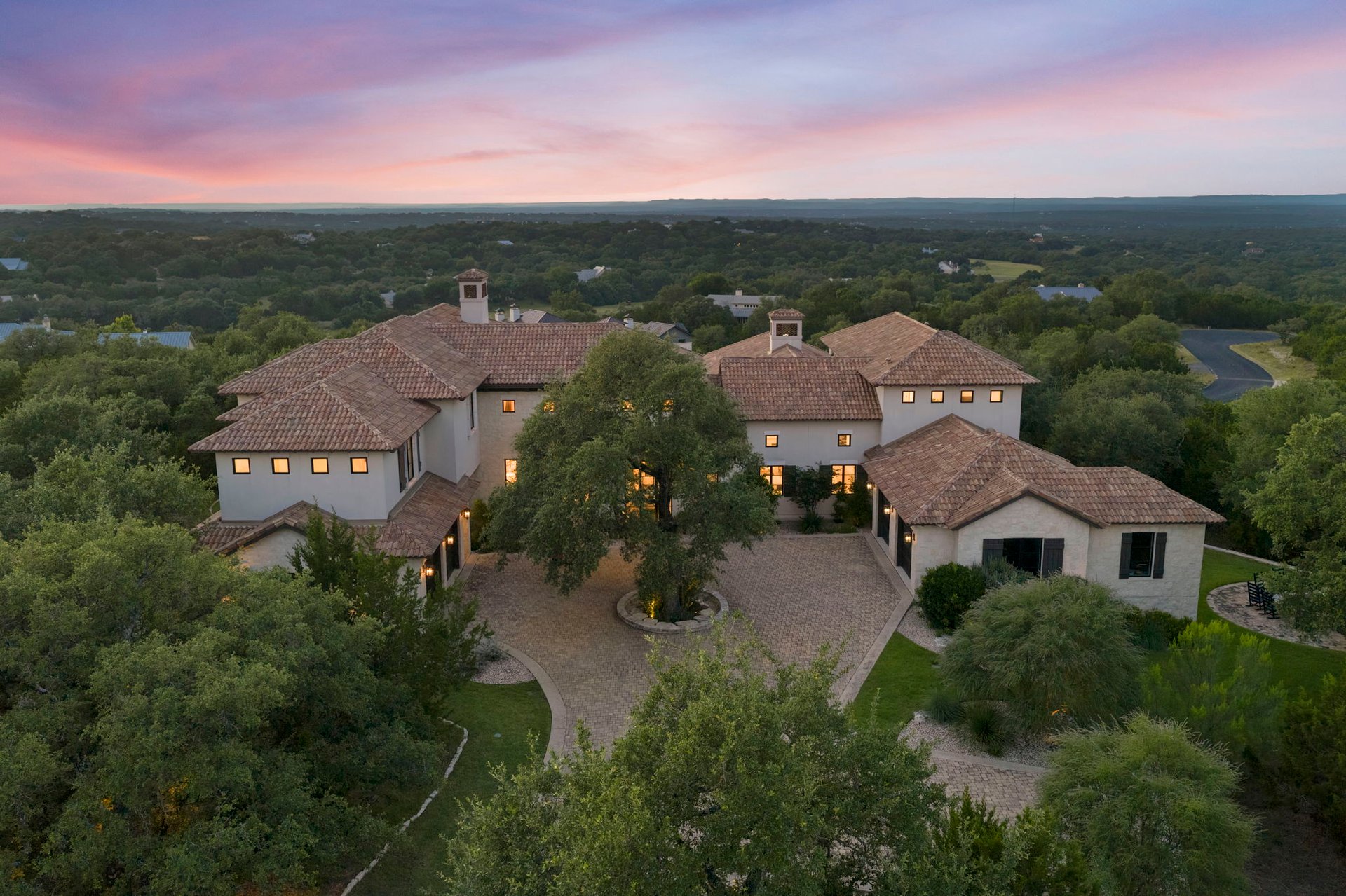 The Estate on Indian Bluff