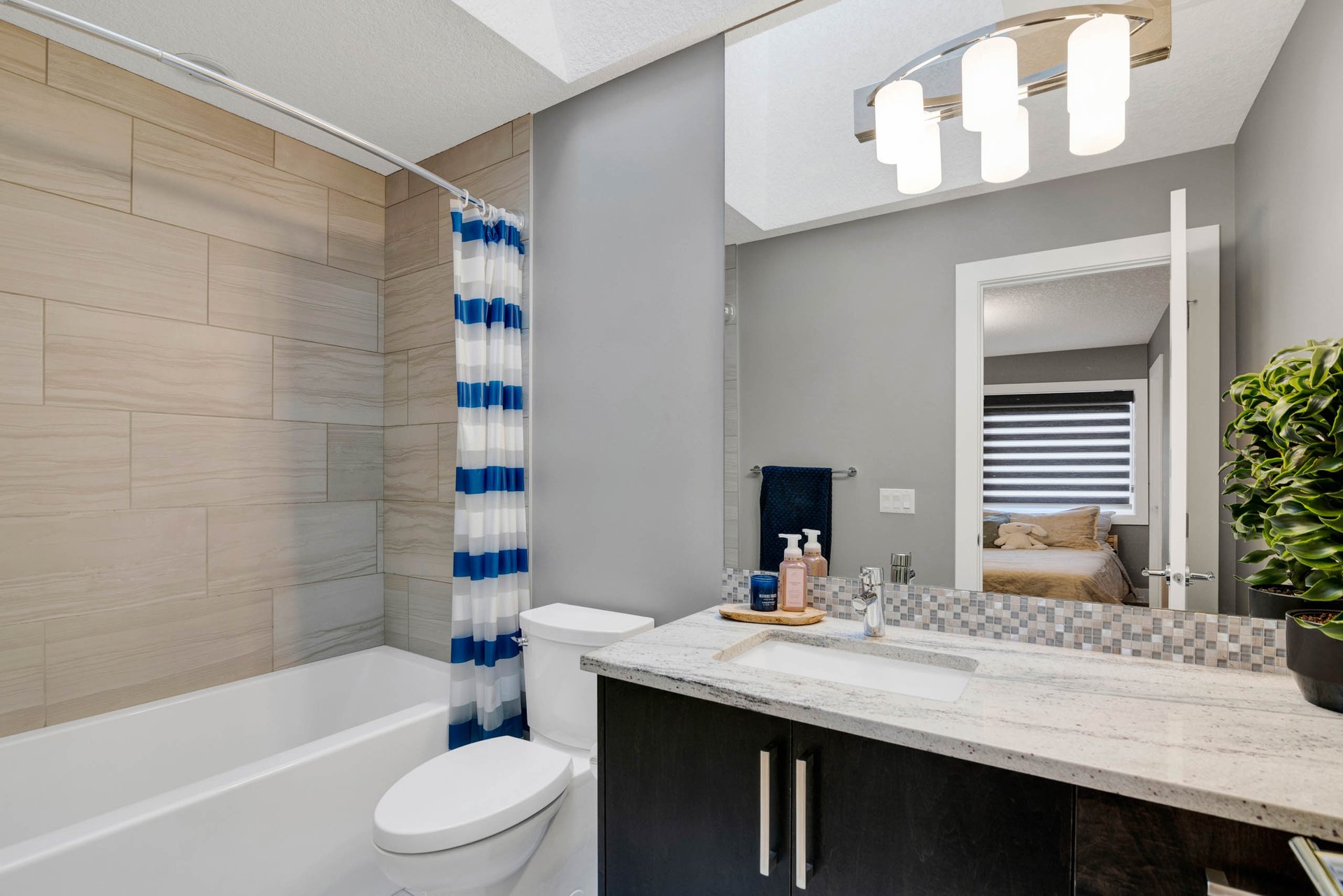 2816 34 Street SW Unit: 1