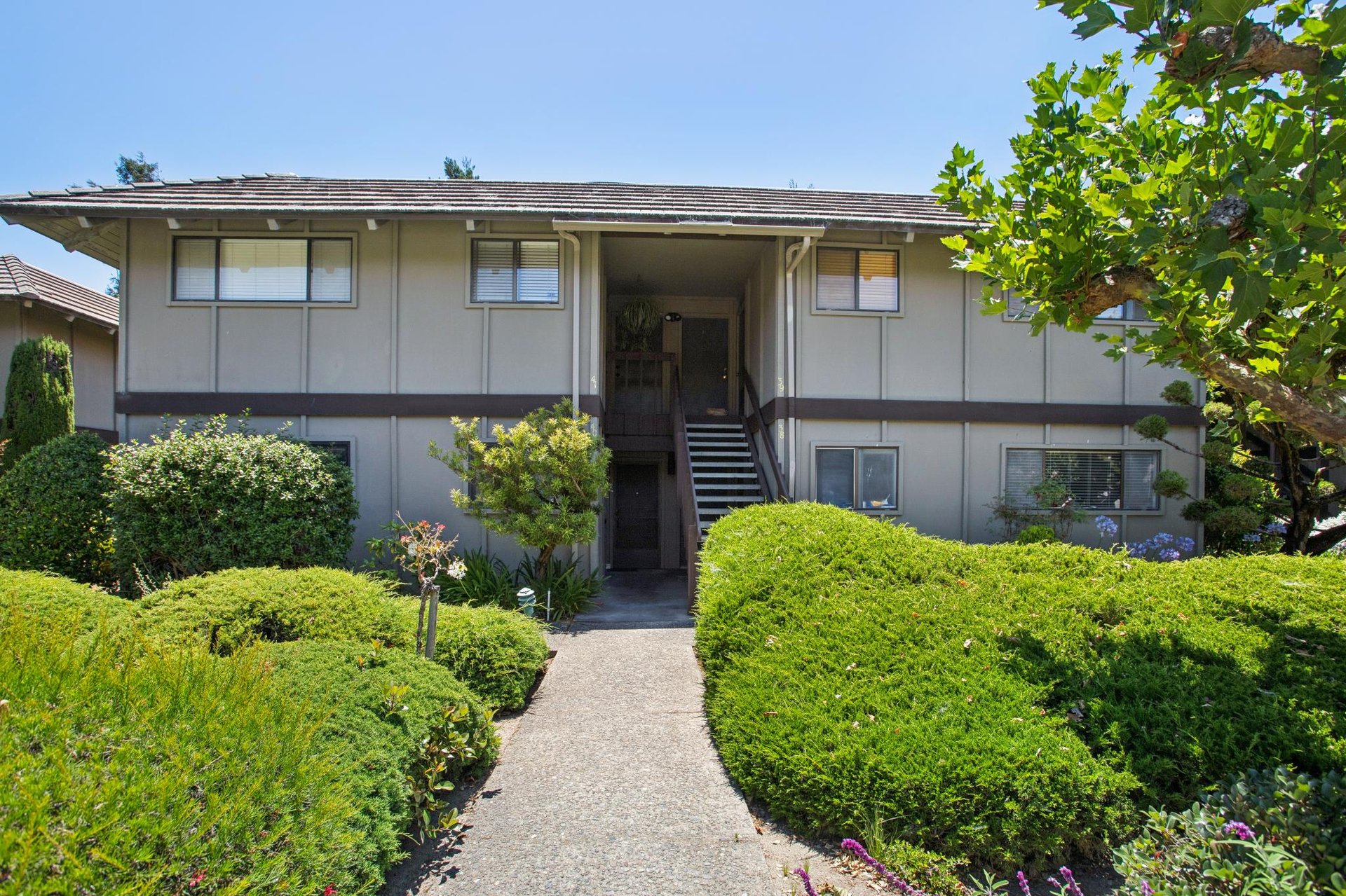 9500 Center Street