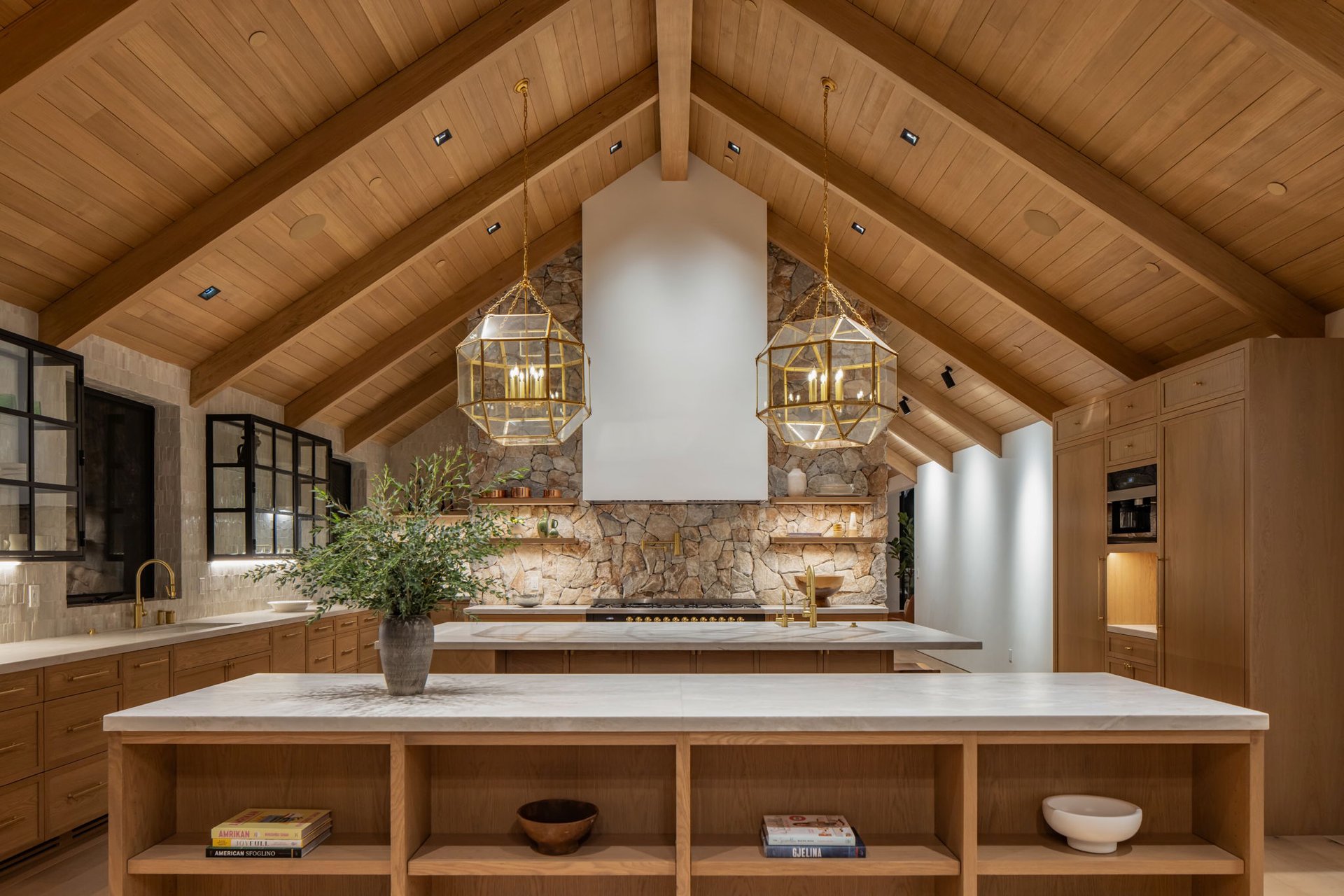 The Viewcrest Lodge in Studio City 