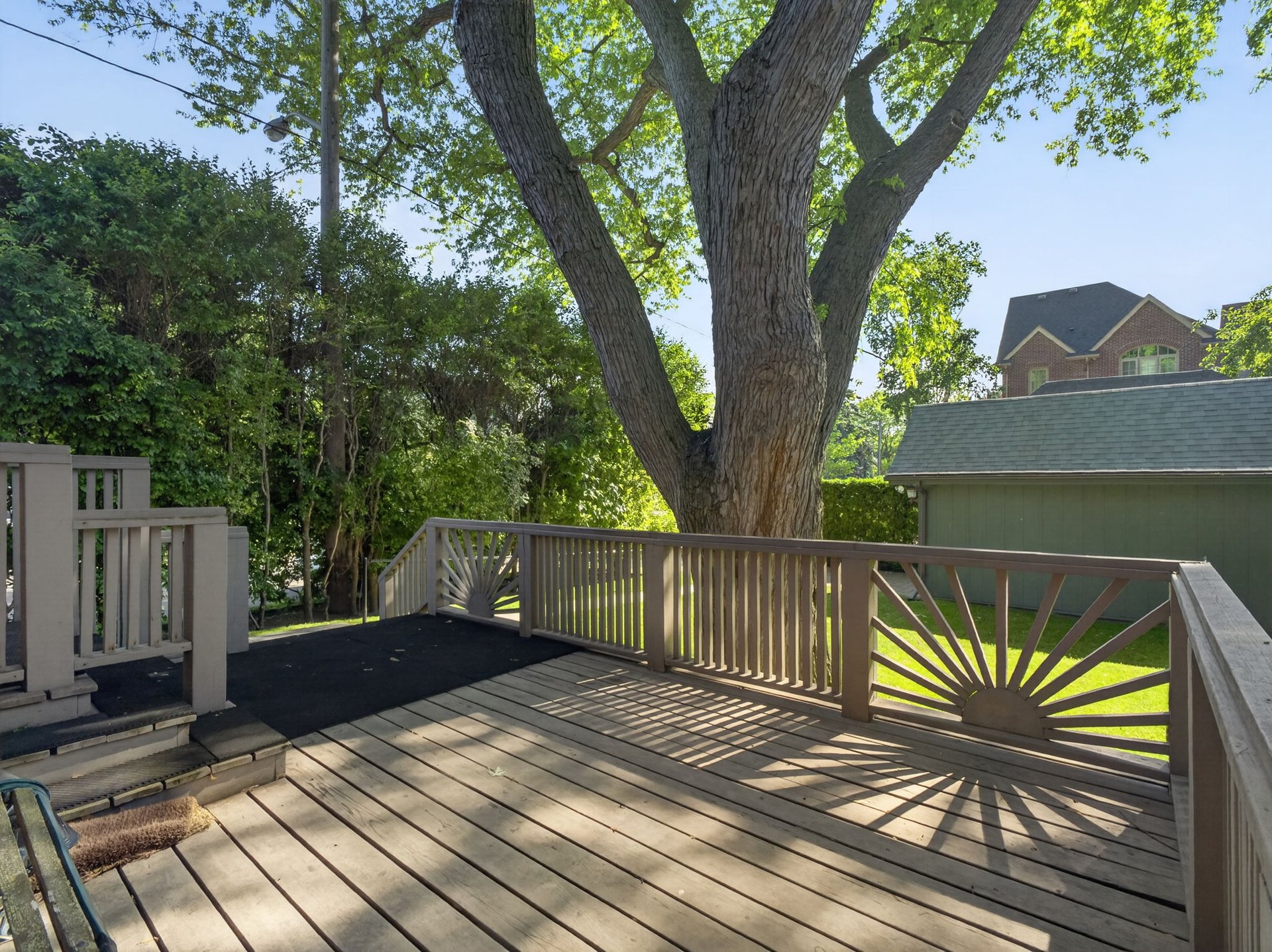 SOLD: Tranquil Urban Oasis